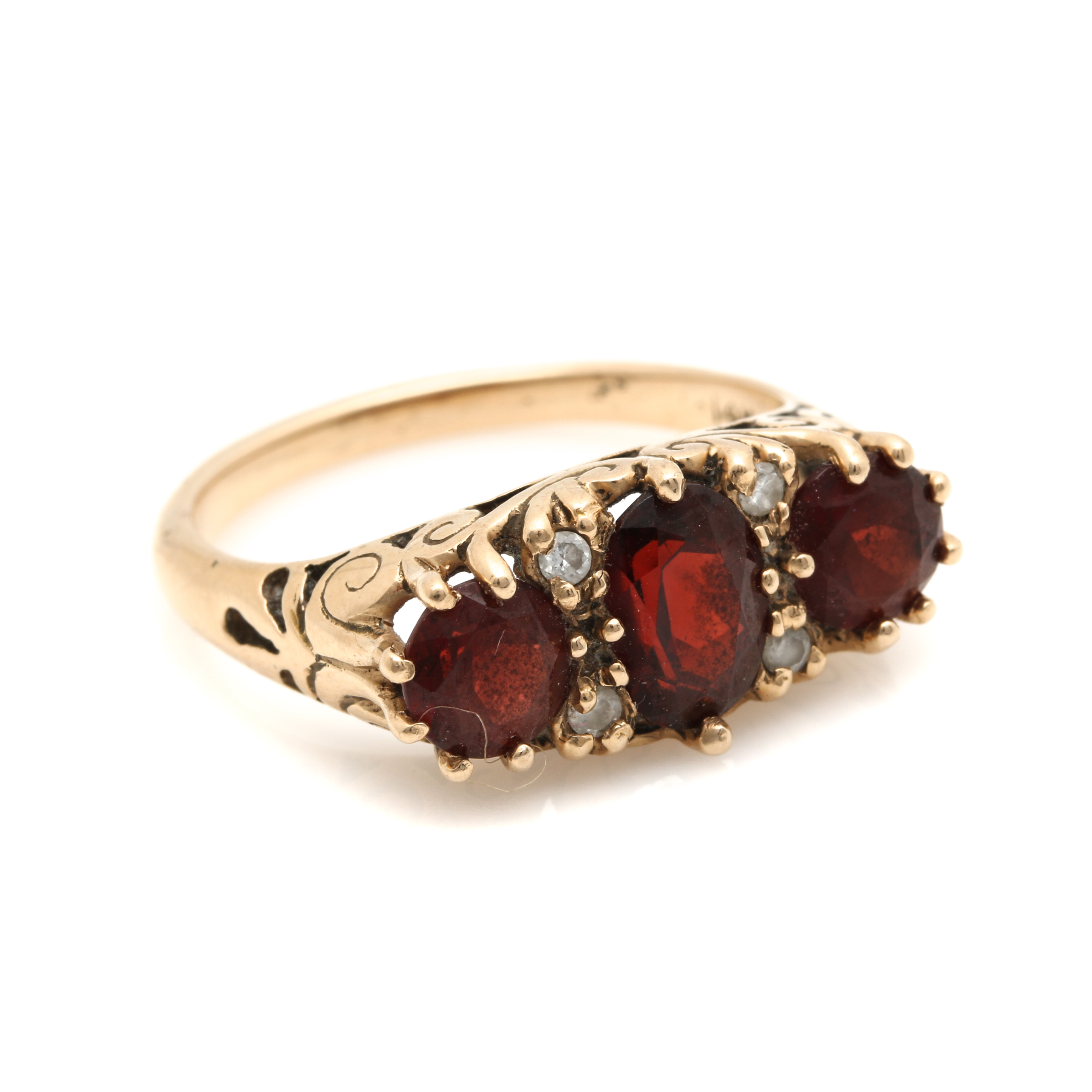 14K Yellow Gold Garnet and Diamond Ring