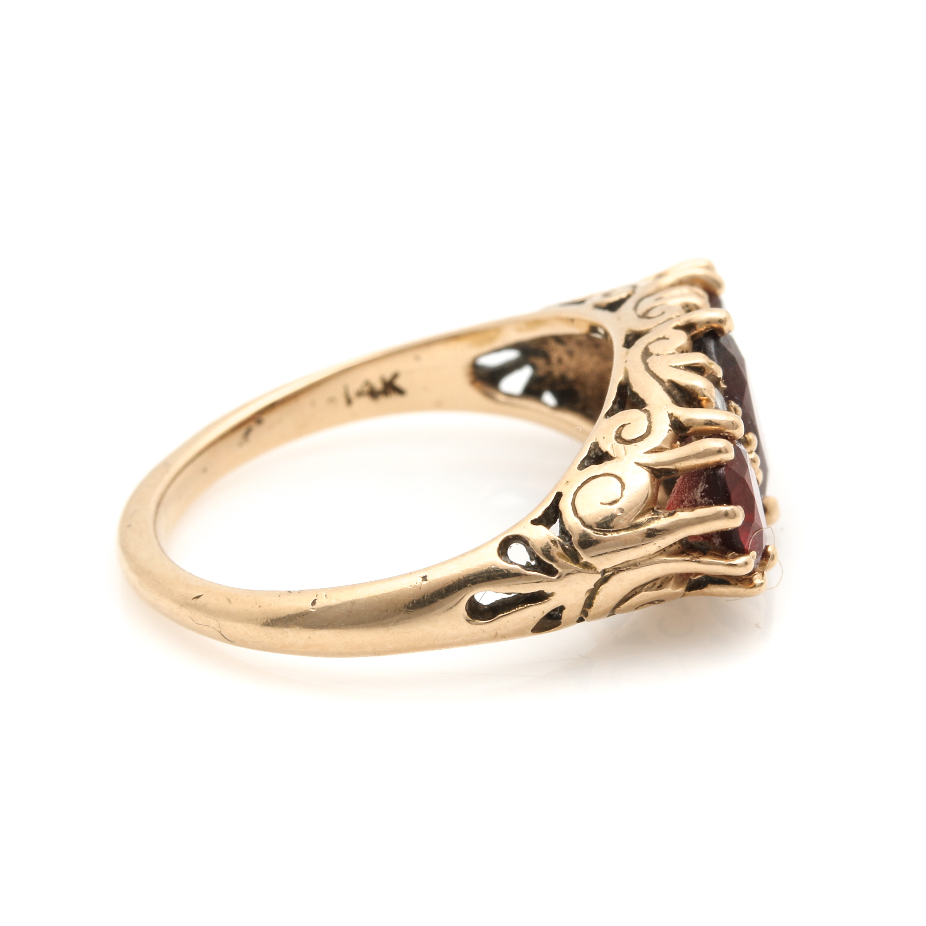 14K Yellow Gold Garnet and Diamond Ring