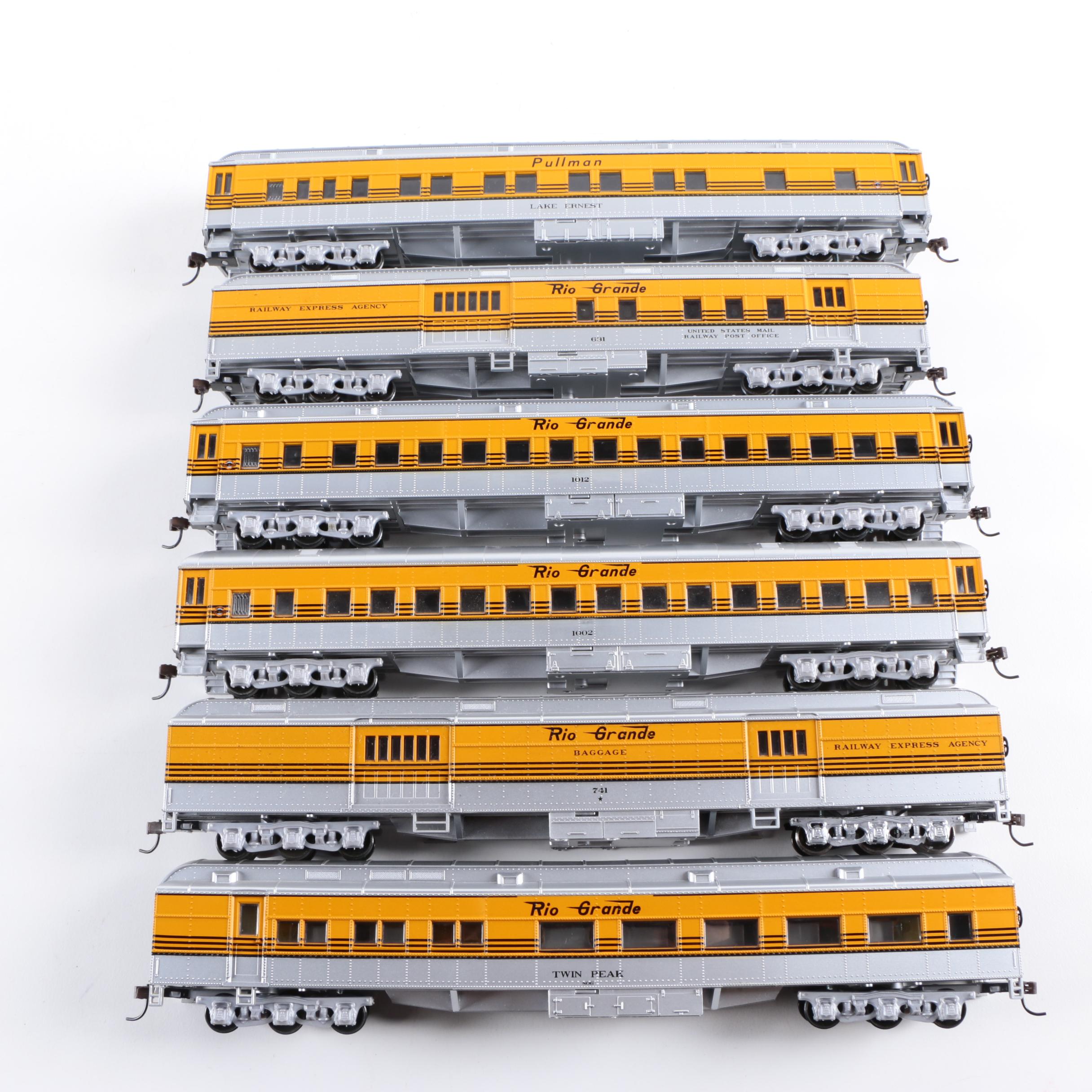 Athearn HO Scale Rio Grande Passenger Cars