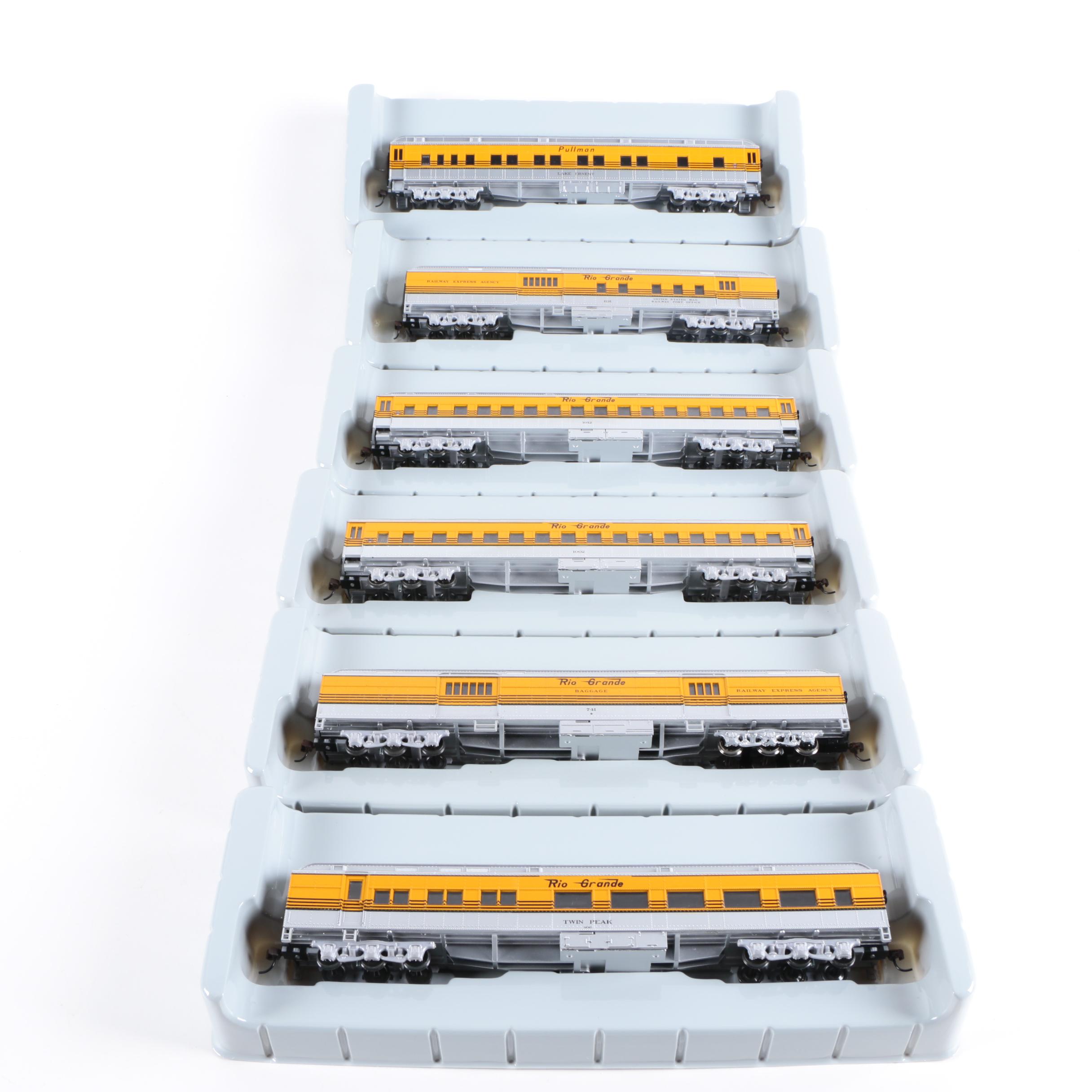 Athearn HO Scale Rio Grande Passenger Cars