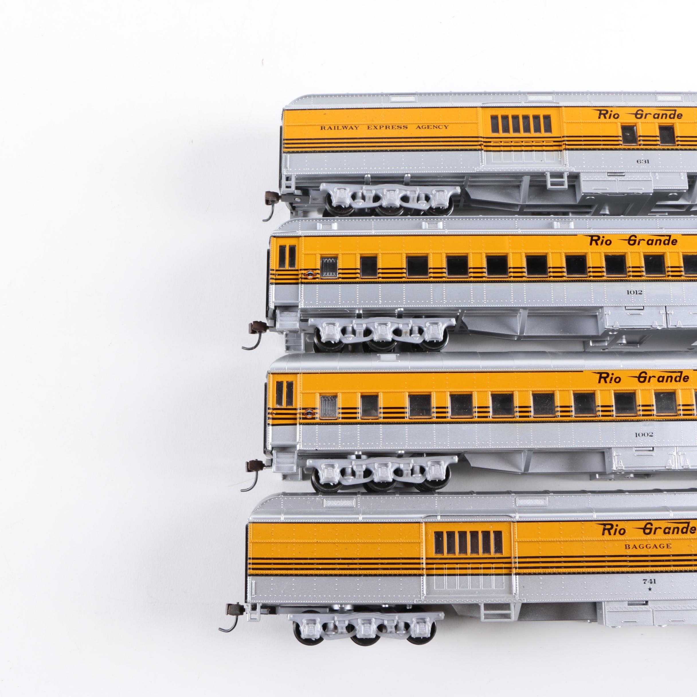Athearn HO Scale Rio Grande Passenger Cars
