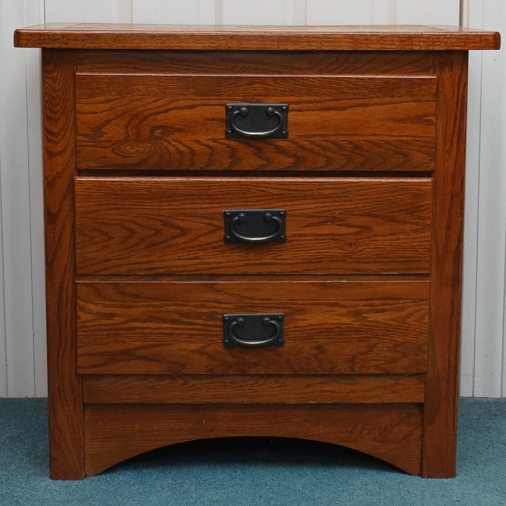 Mission Style Oak Nightstand