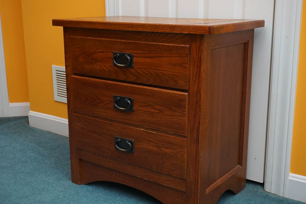 Mission Style Oak Nightstand