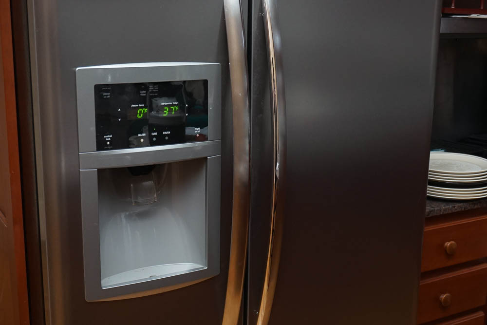 Frigidaire Gallery Side-by-Side Refrigerator