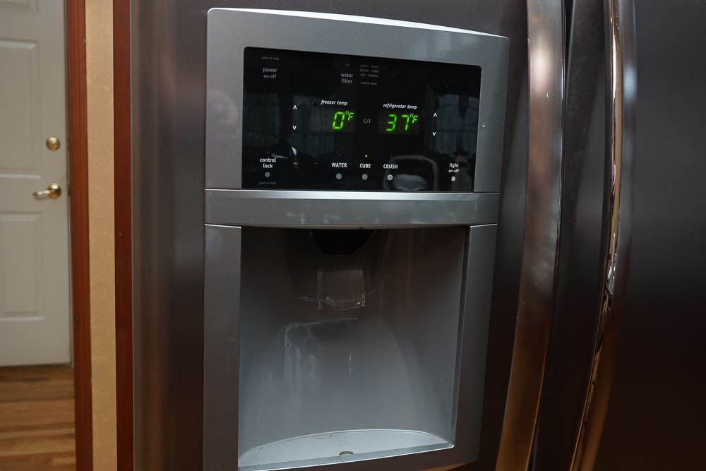 Frigidaire Gallery Side-by-Side Refrigerator