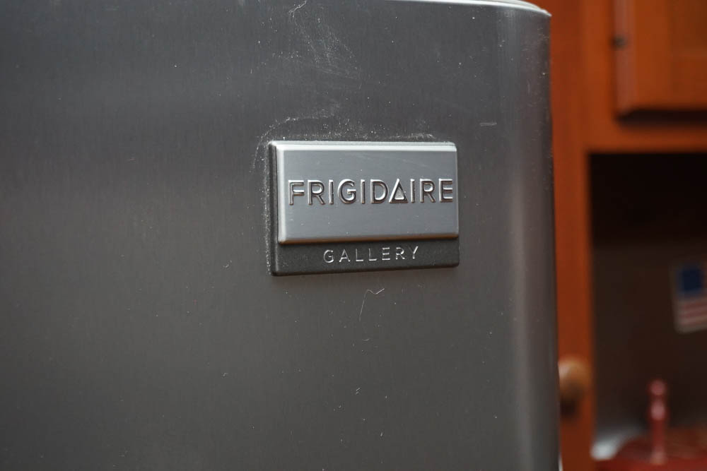 Frigidaire Gallery Side-by-Side Refrigerator