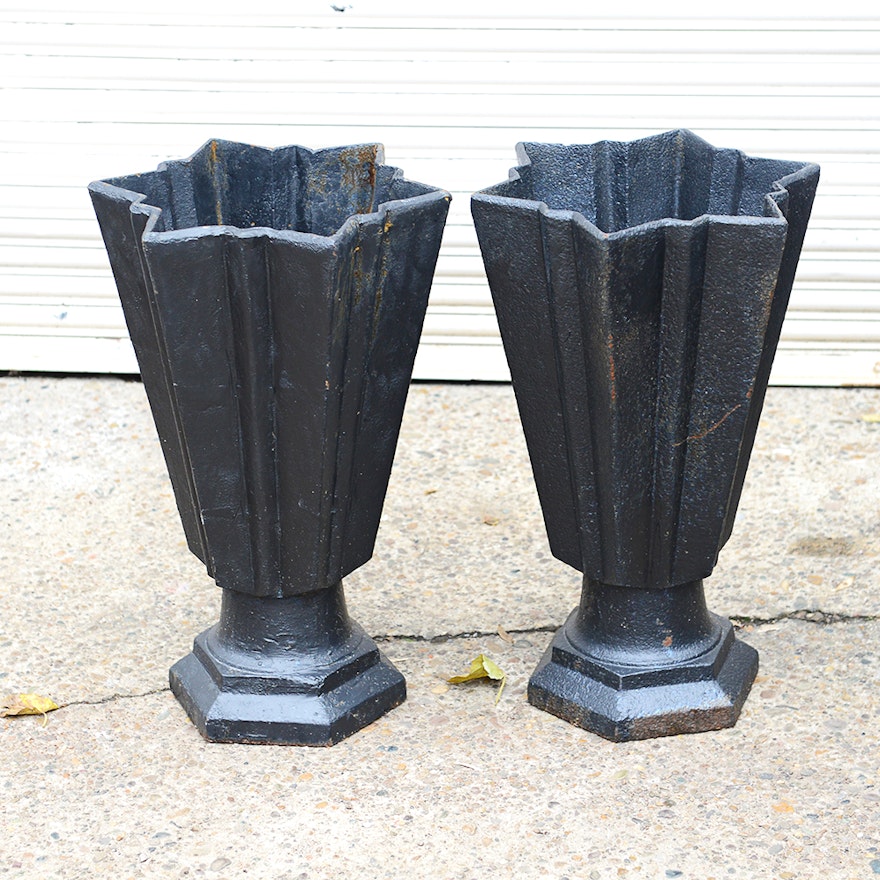 Pair of Star Shaped Planters