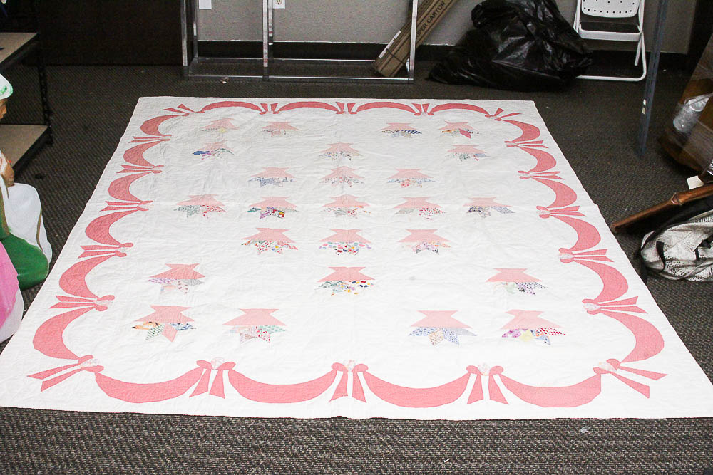 Vintage "Flower Basket" Quilt