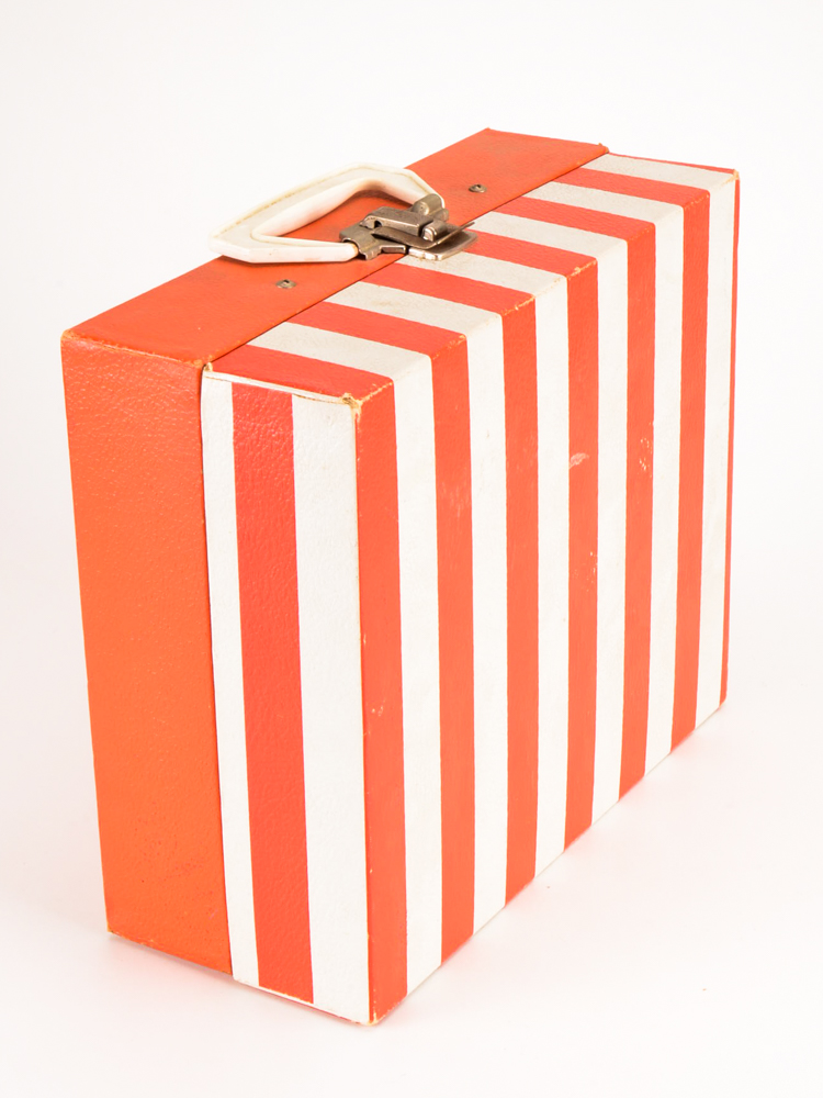 Vintage Vanity Fair "Music Maker" Toy Phonograph