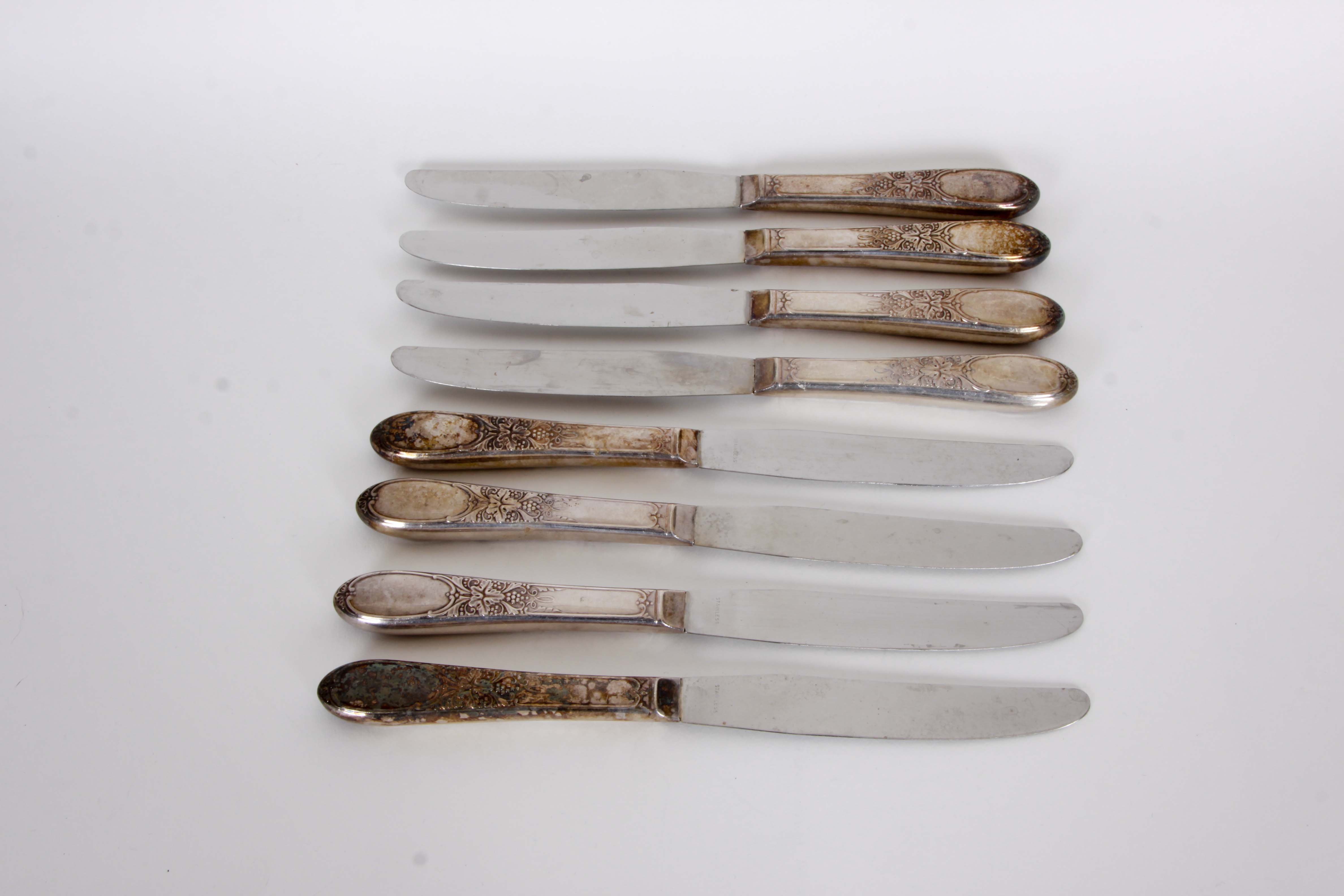 Vintage Wm. Rogers Plated Silver Flatware Set