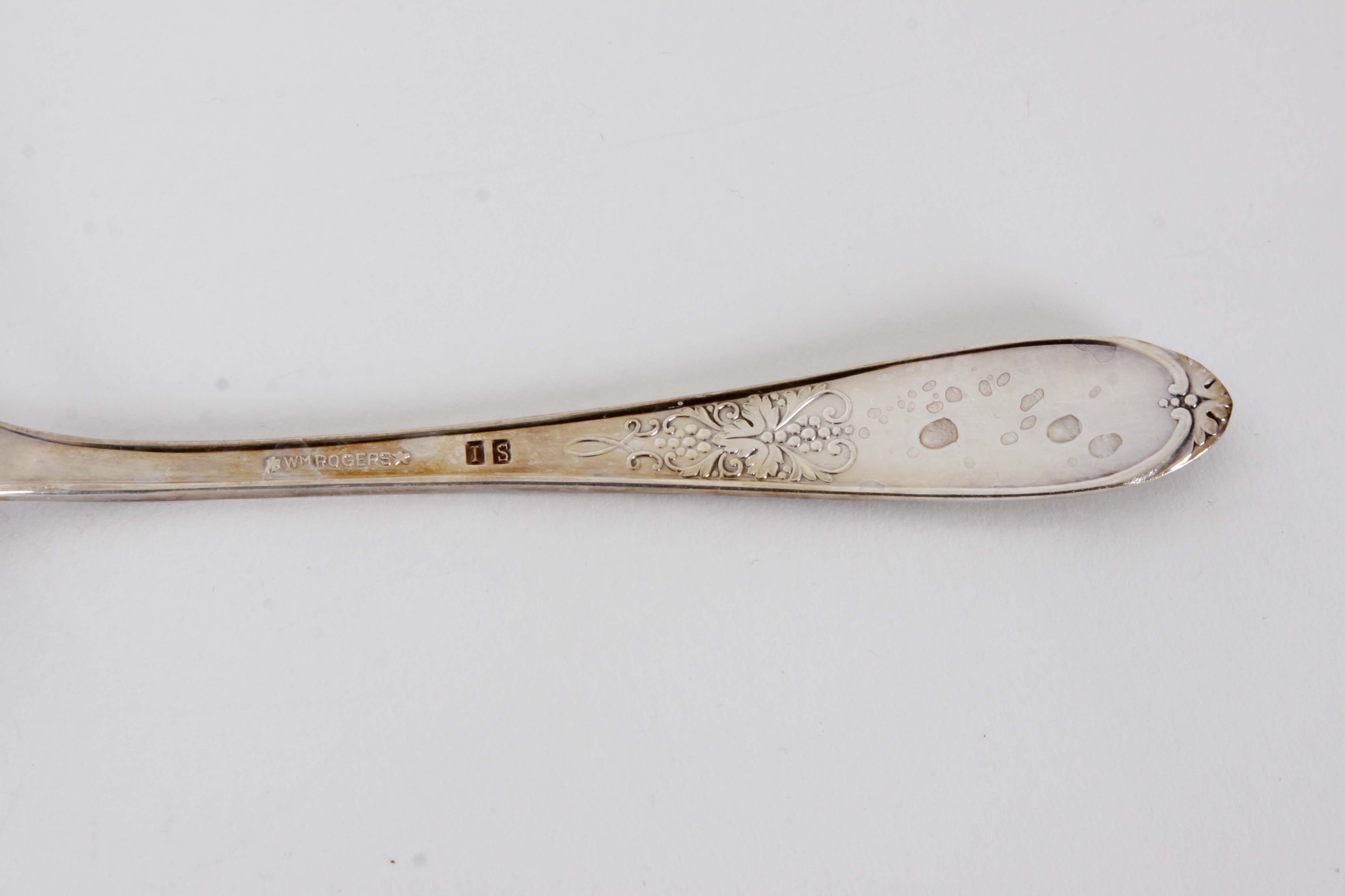 Vintage Wm. Rogers Plated Silver Flatware Set