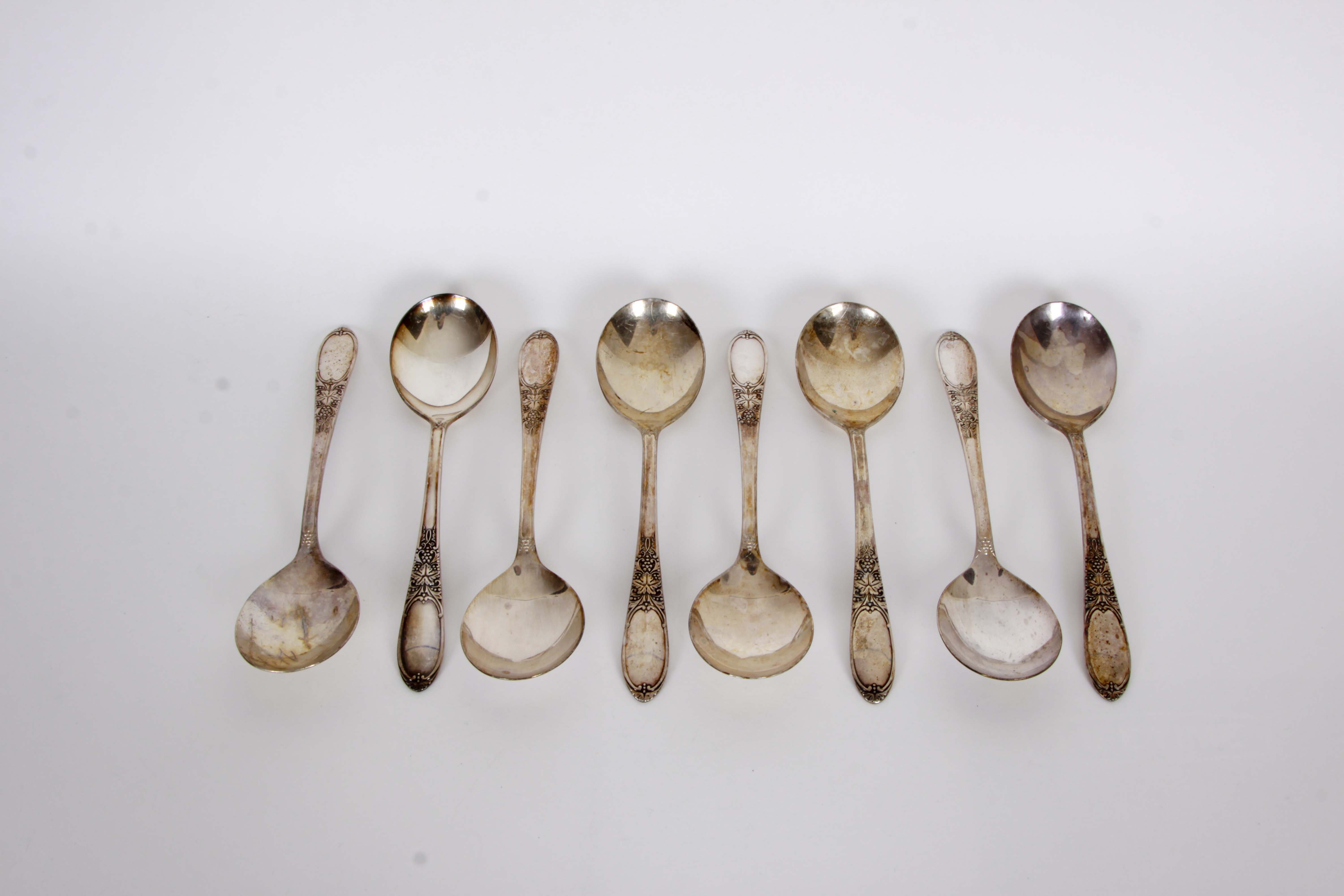 Vintage Wm. Rogers Plated Silver Flatware Set