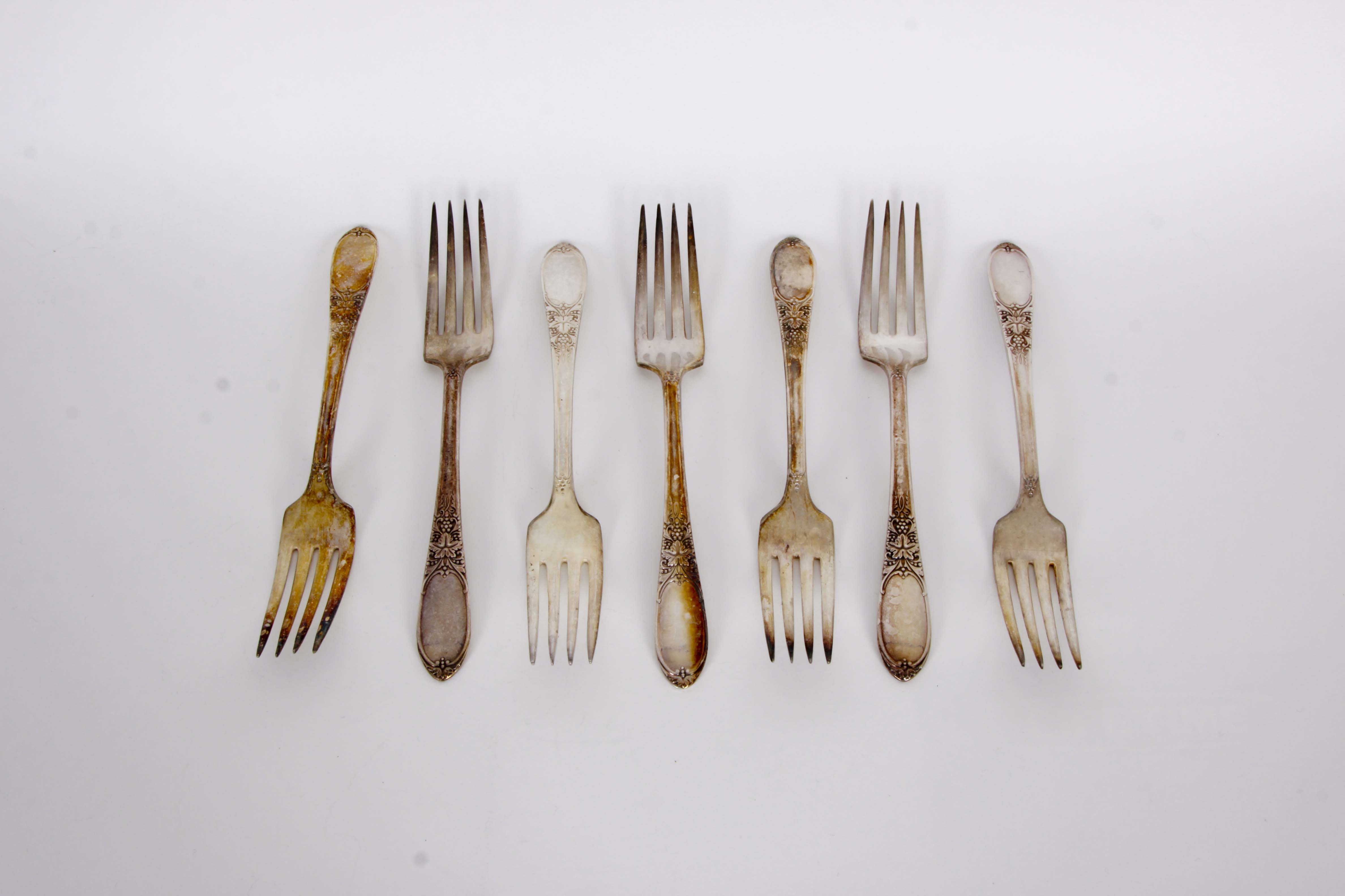 Vintage Wm. Rogers Plated Silver Flatware Set