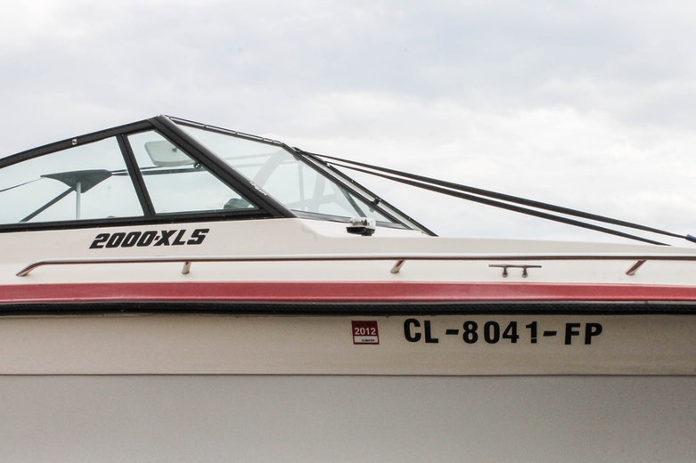 Stratos 2000-XLS Motorized Boat and Trailer