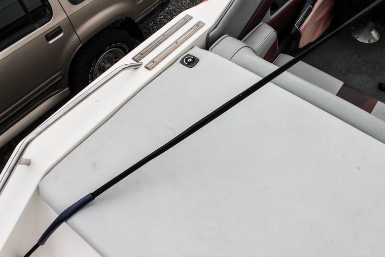 Stratos 2000-XLS Motorized Boat and Trailer