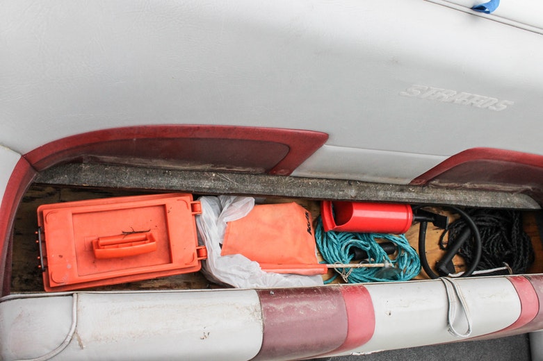 Stratos 2000-XLS Motorized Boat and Trailer