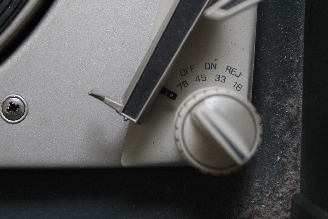 Vintage Magnavox Console Radio and Record Player