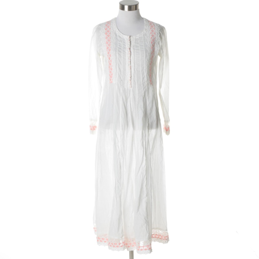 Women's White Cotton Nightgown
