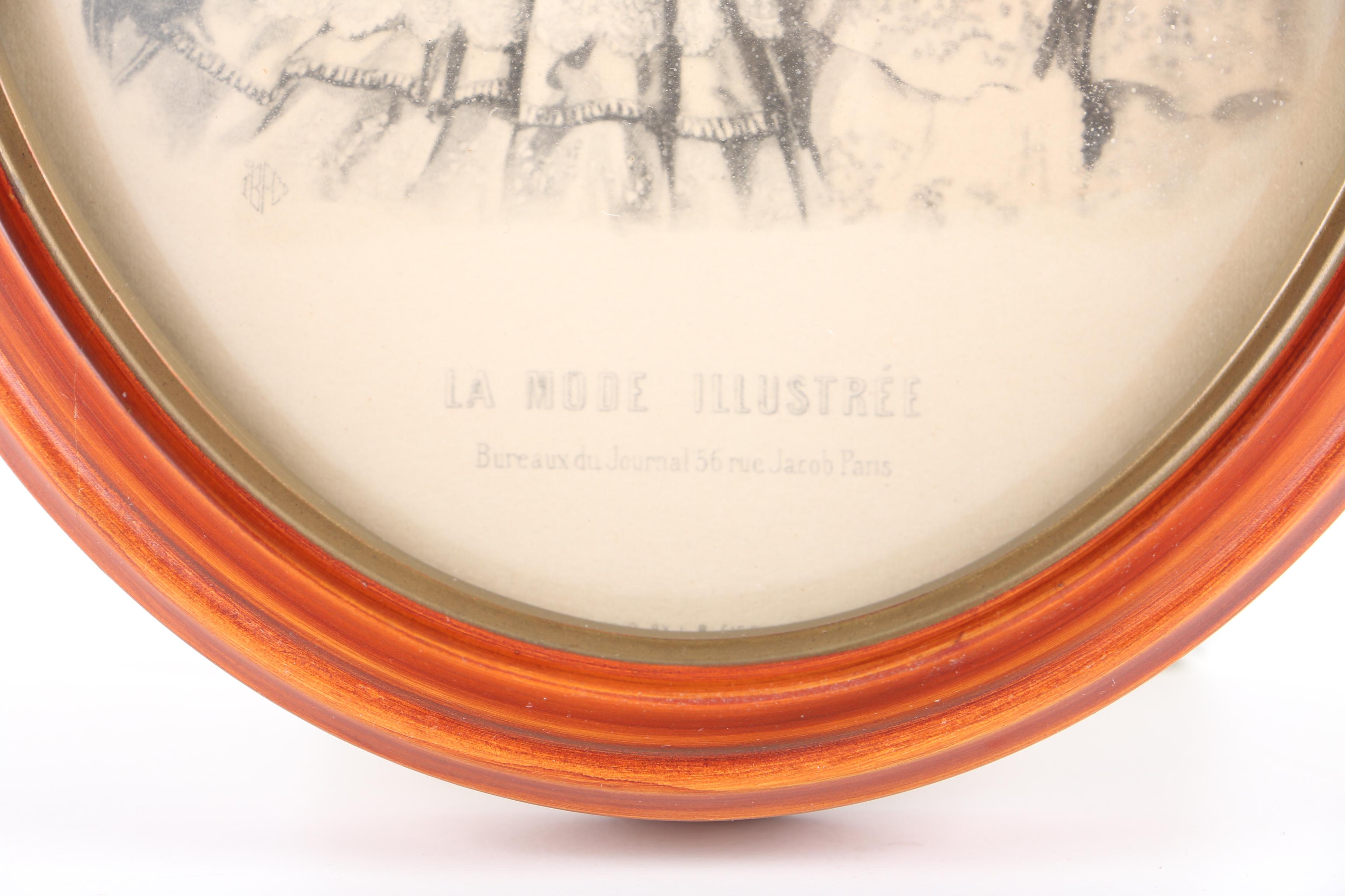 Lithograph "La Mode Illustree" in Convex Bubble Frame