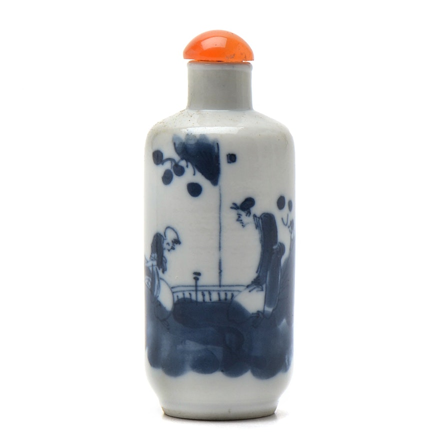 Qing Dynasty Chinese Blue and White Porcelain Snuff Bottle