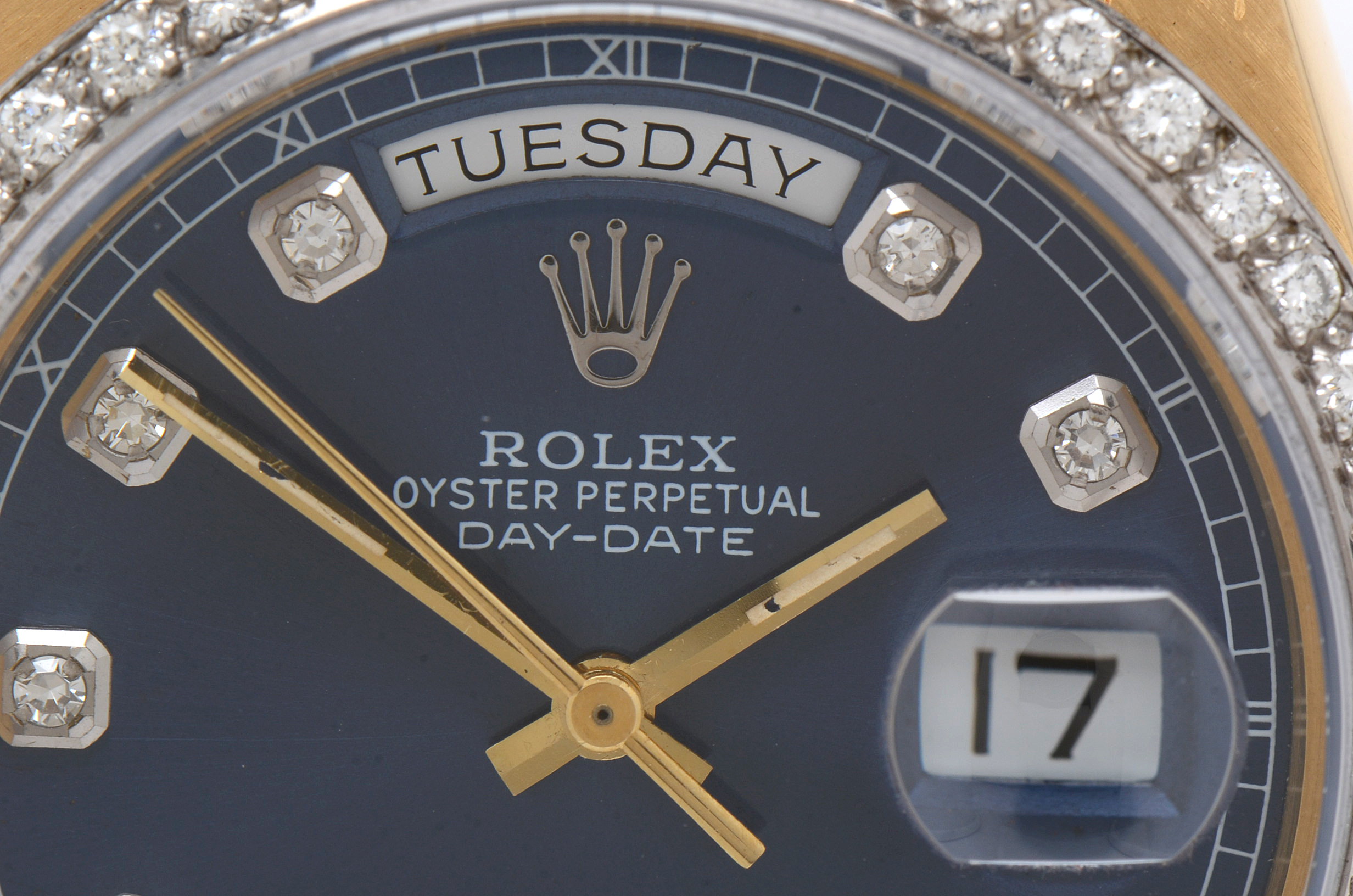 Rolex Day-Date 18K Yellow Gold Diamond Bezel 36mm Watch
