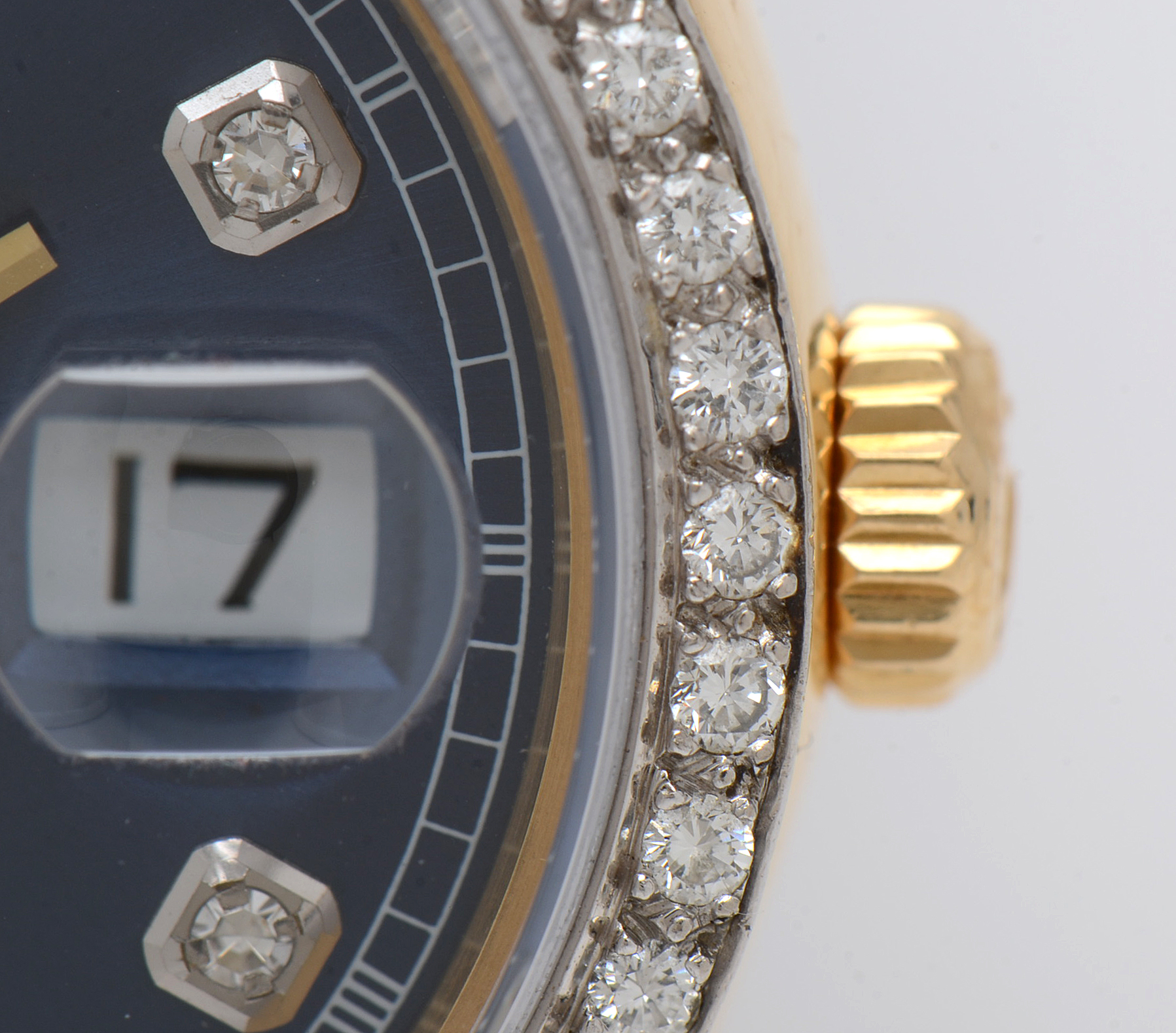 Rolex Day-Date 18K Yellow Gold Diamond Bezel 36mm Watch