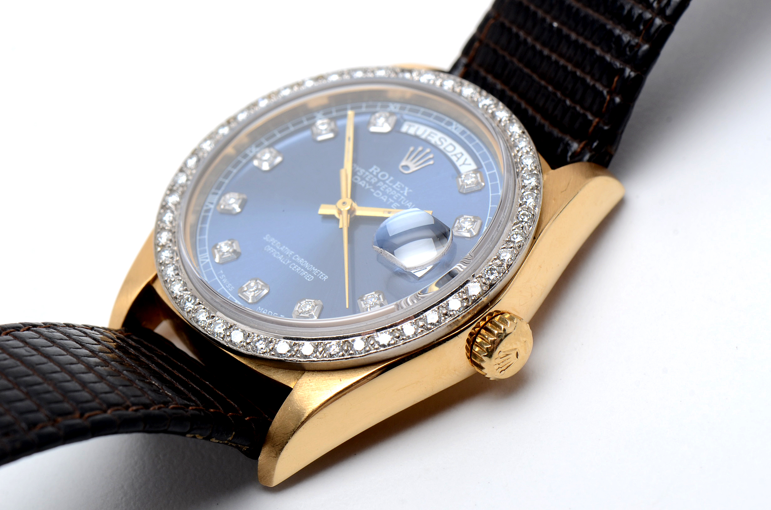 Rolex Day-Date 18K Yellow Gold Diamond Bezel 36mm Watch