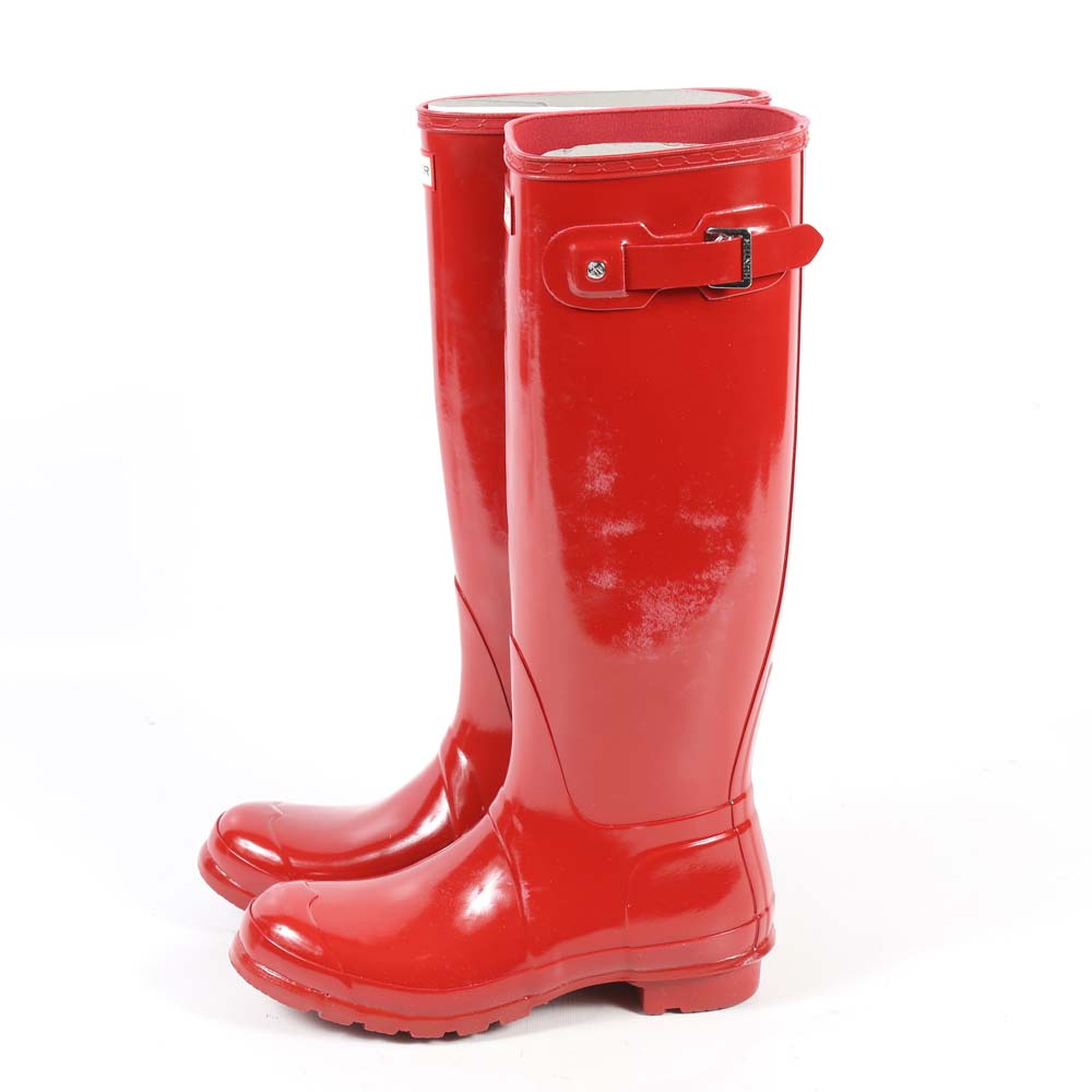 Hunter Original Tall Military Red Rain Boots and Boot Socks