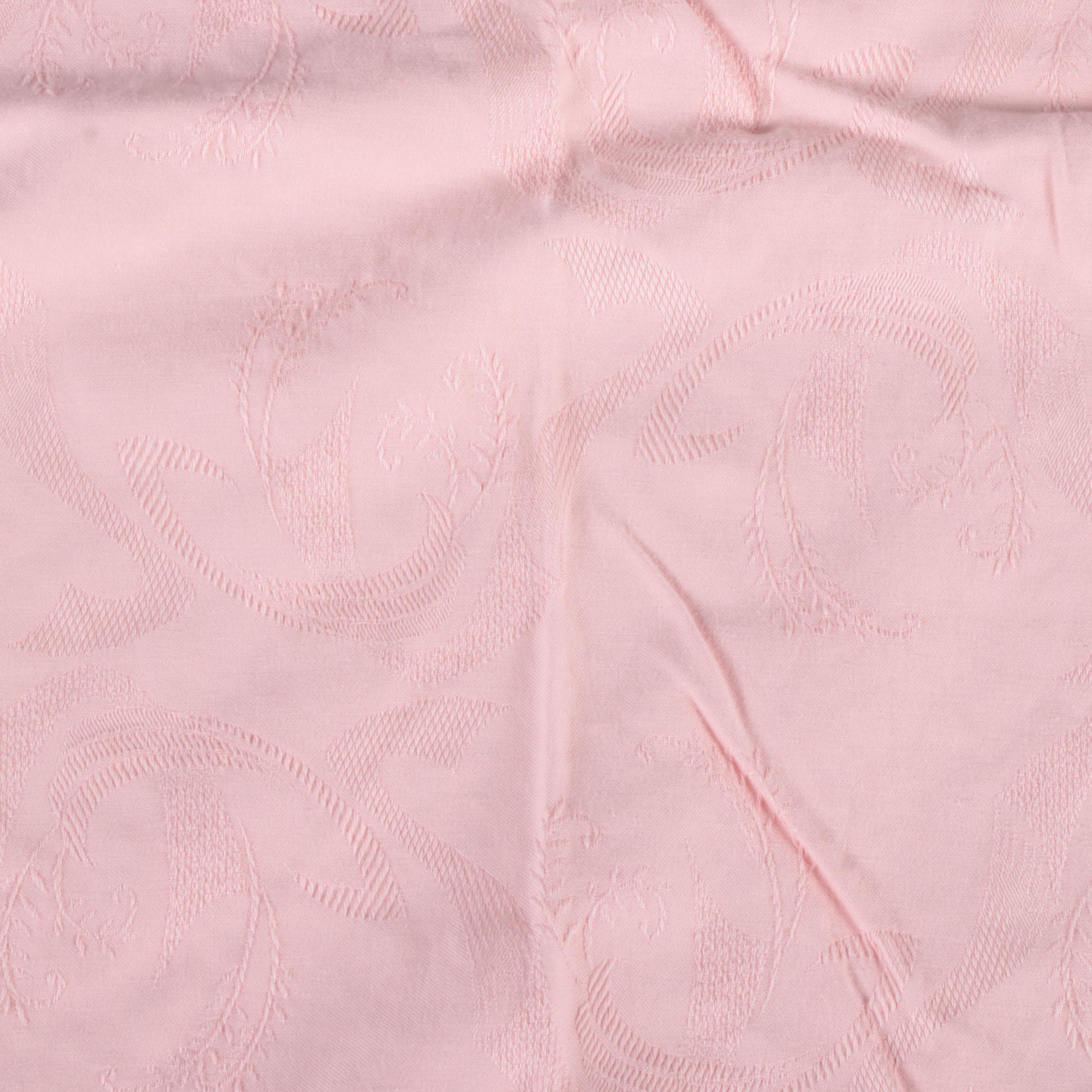 Jacquard and Damask Table Linens