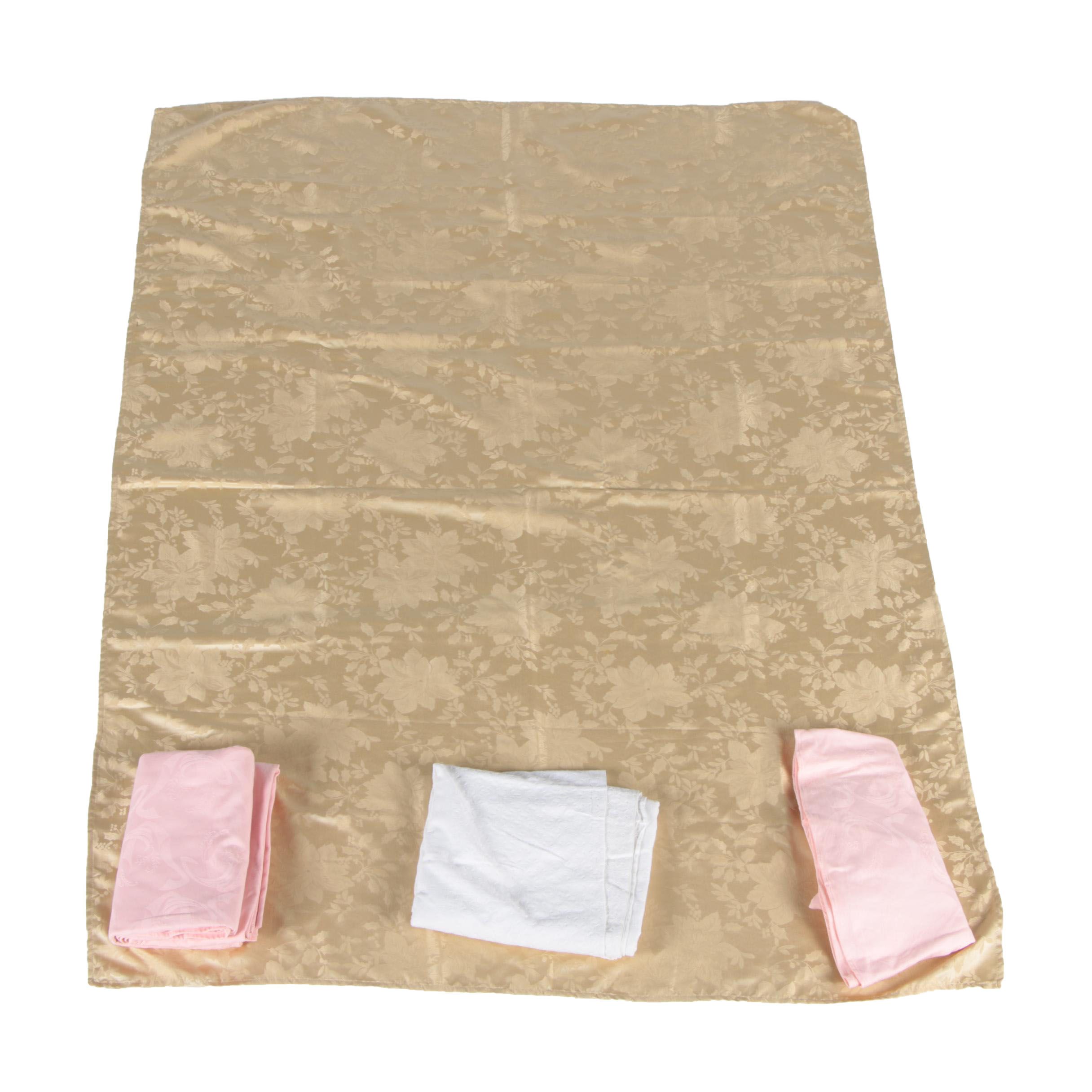 Jacquard and Damask Table Linens