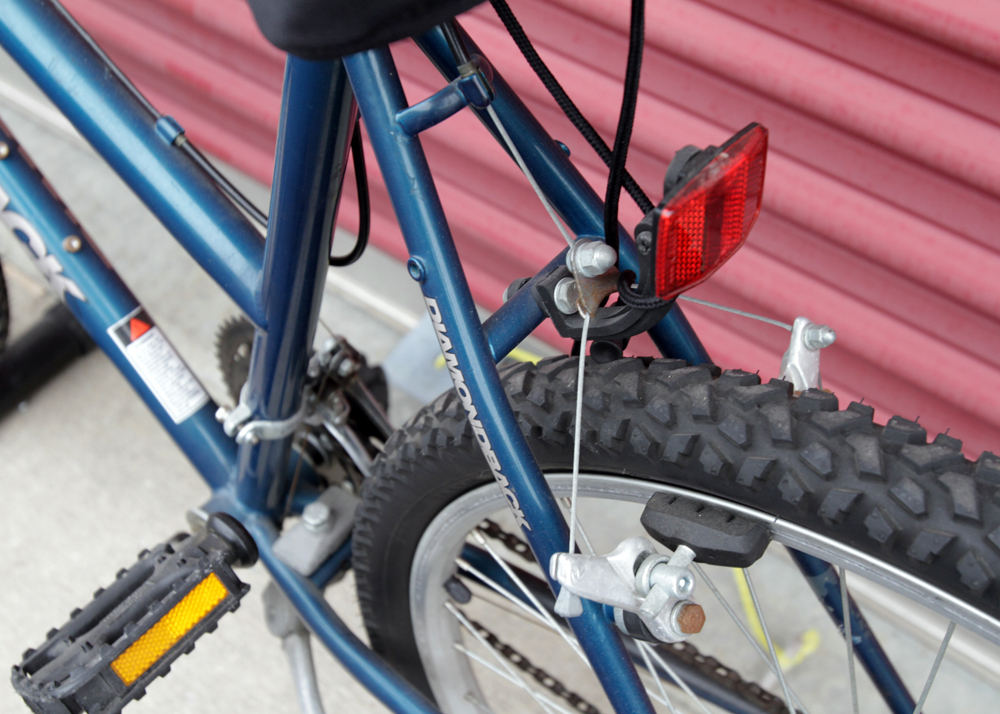 Women's Diamondback "Outlook" Trail Bicycle and Bike Rack