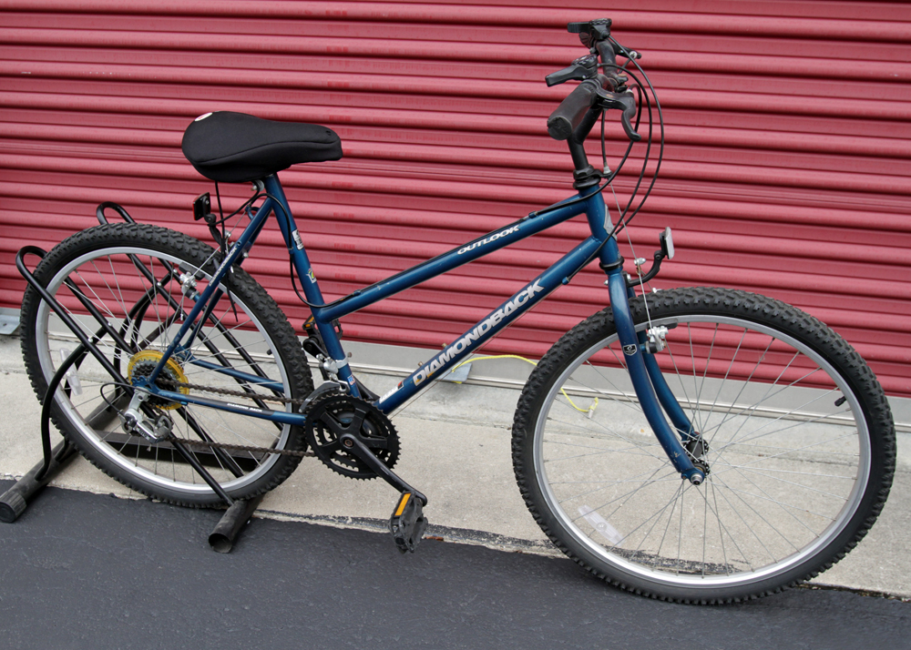 Women's Diamondback "Outlook" Trail Bicycle and Bike Rack