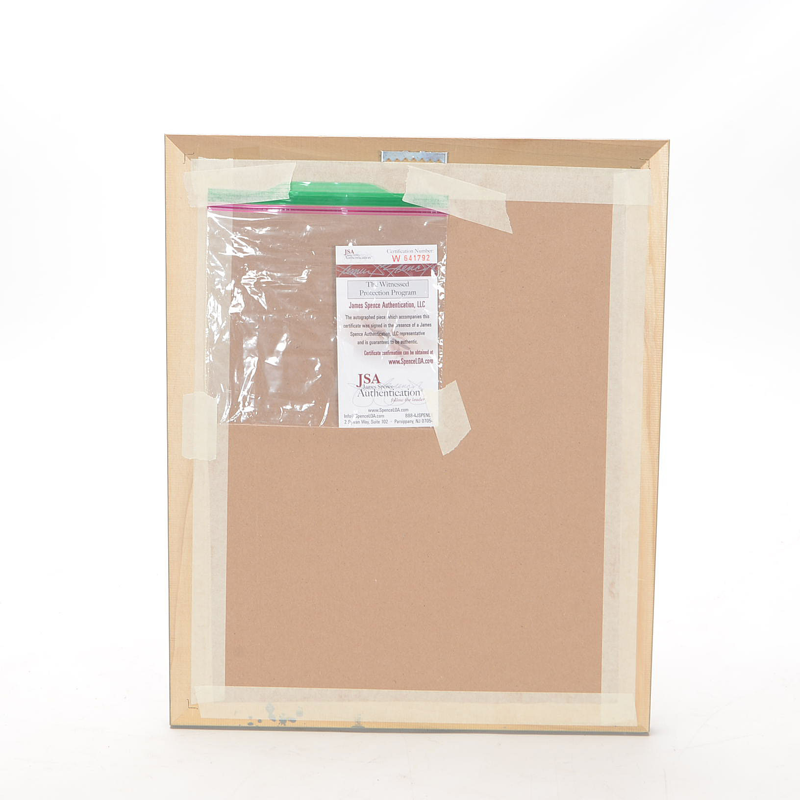 Oscar Robertson Signed Picture  COA