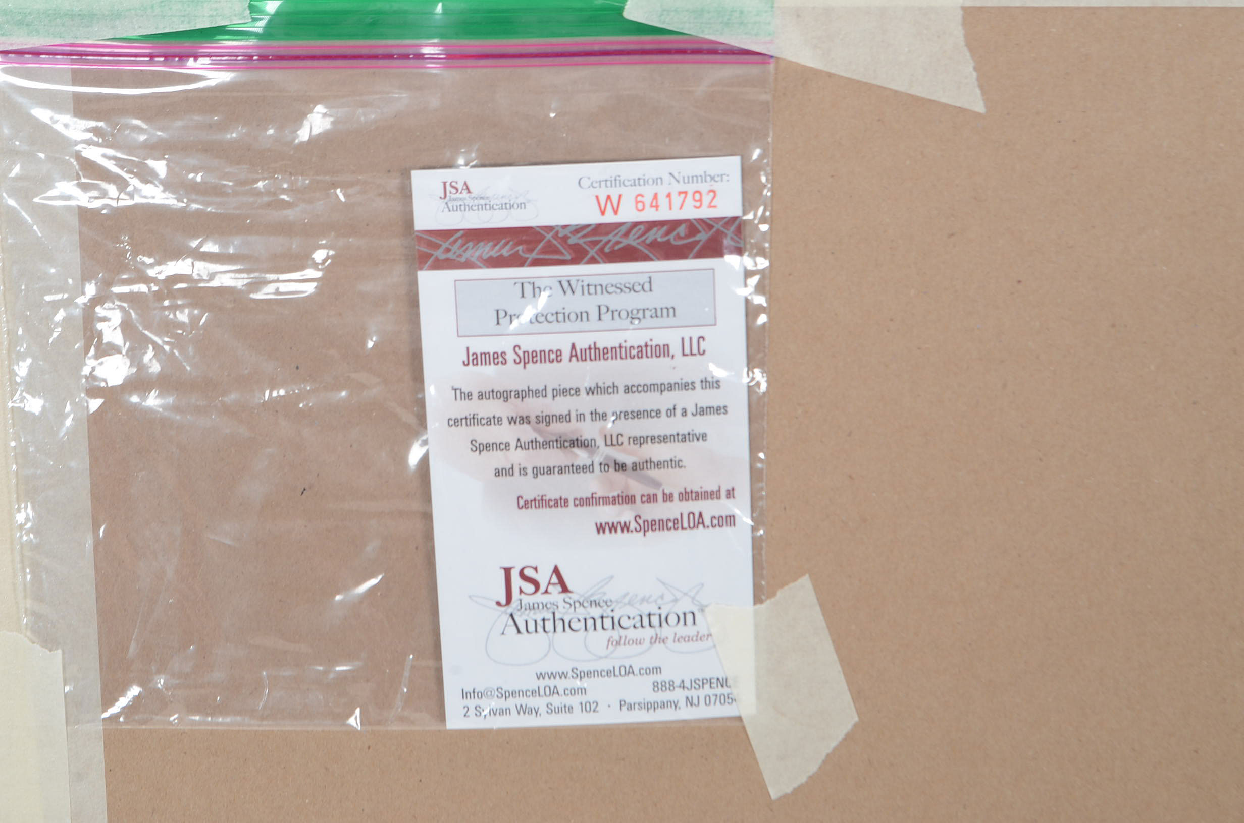 Oscar Robertson Signed Picture  COA