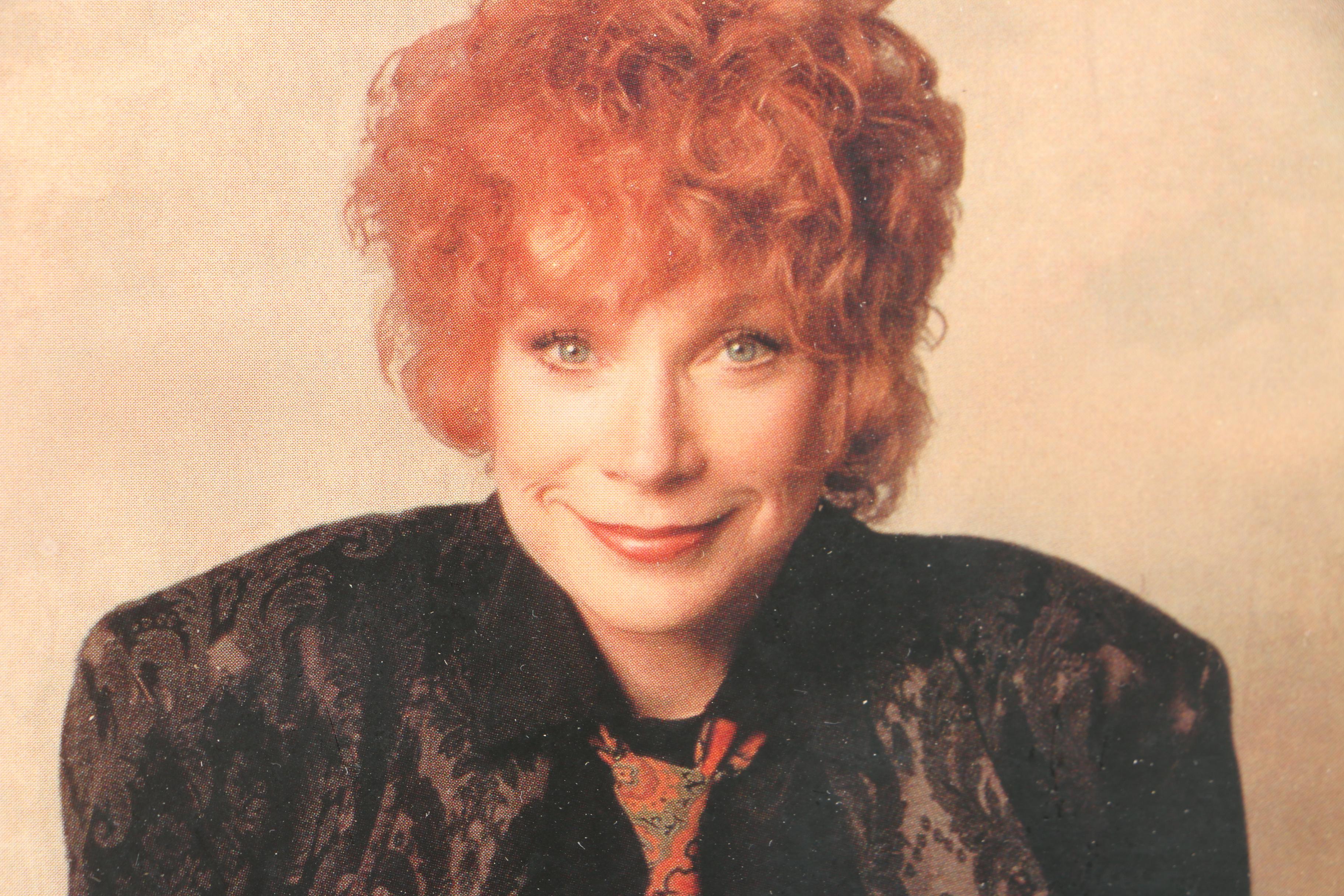 Autograph and Offset Lithograph Portrait of Shirley MacLaine | EBTH