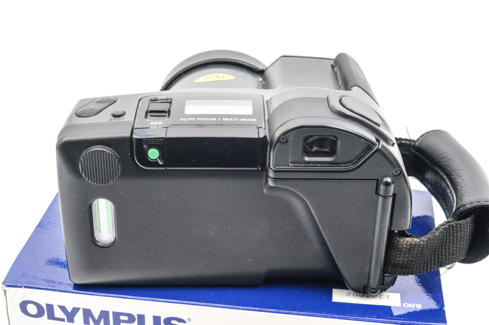 Olympus Infinity SuperZoom 300 Camera