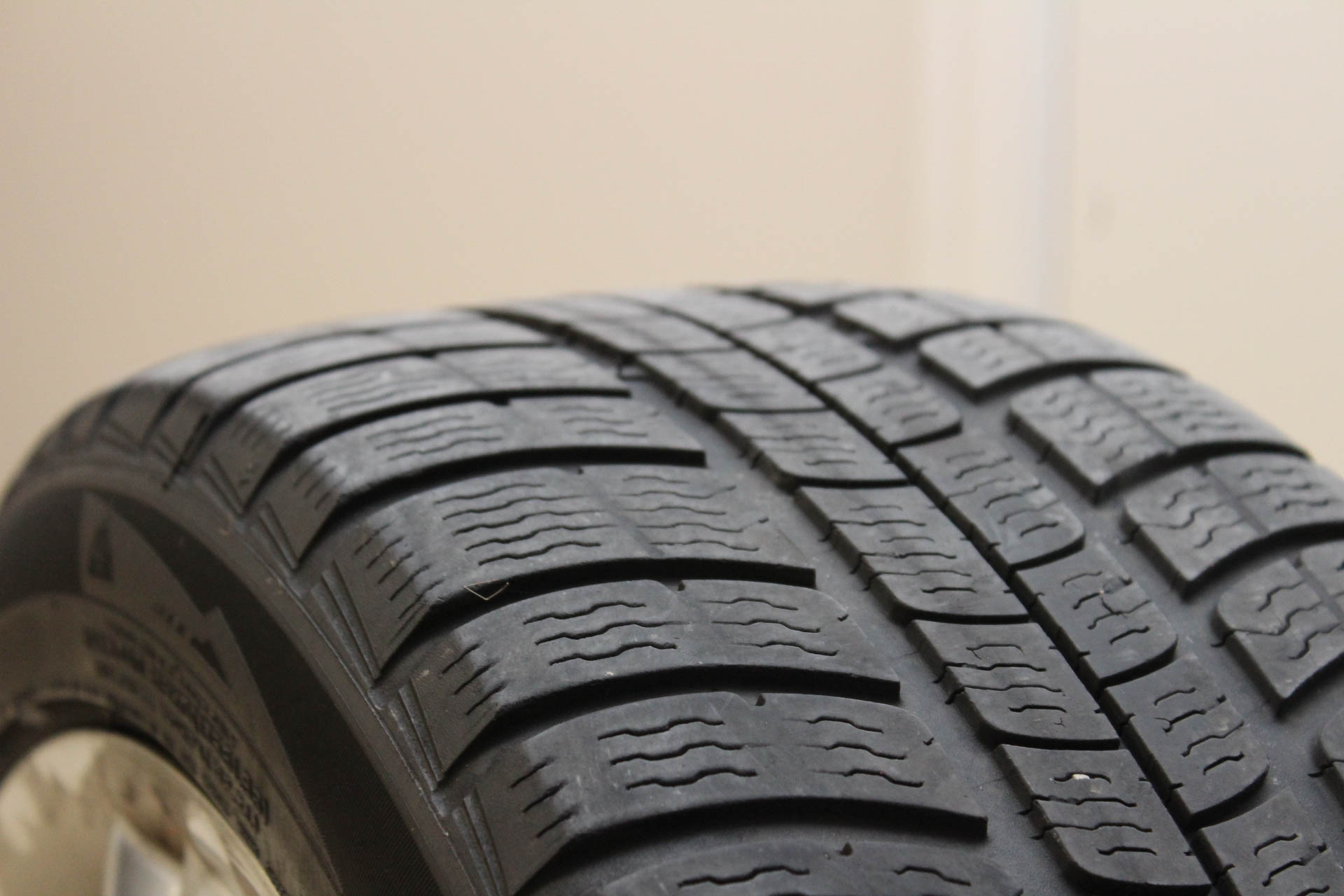 Michelin 225/45R17 Snow Tires