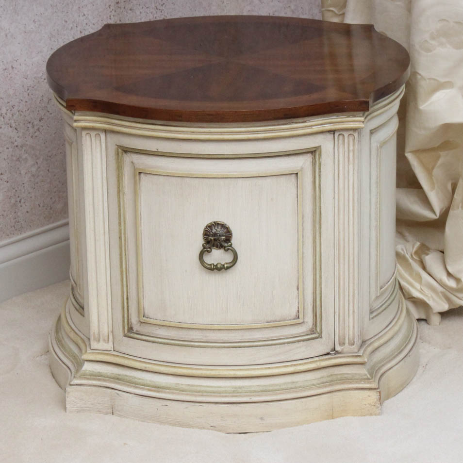 Solid Wood Quatrefoil Side Table