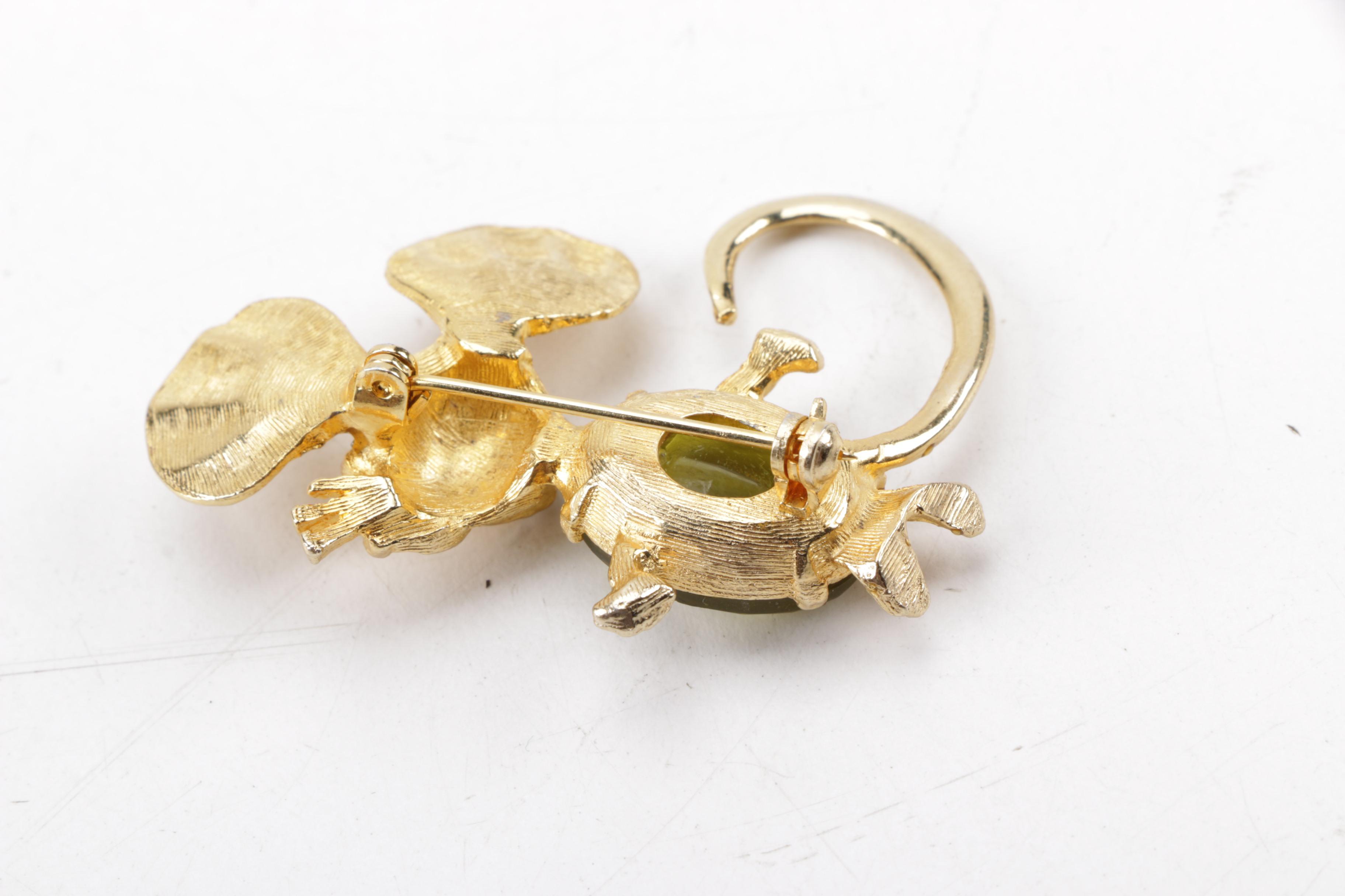 Vintage Cultured Pearl Necklace with Costume Jewelry Featuring Liz Claiborne