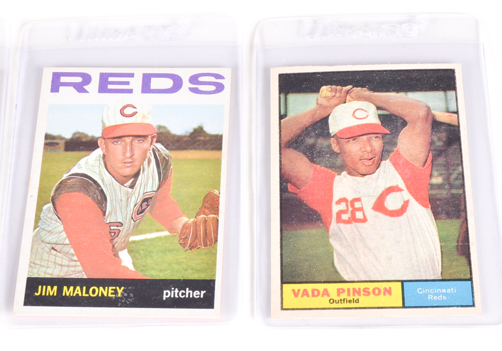 Ten Vintage Bowman and Topps Baseball Cards  Mainly Reds