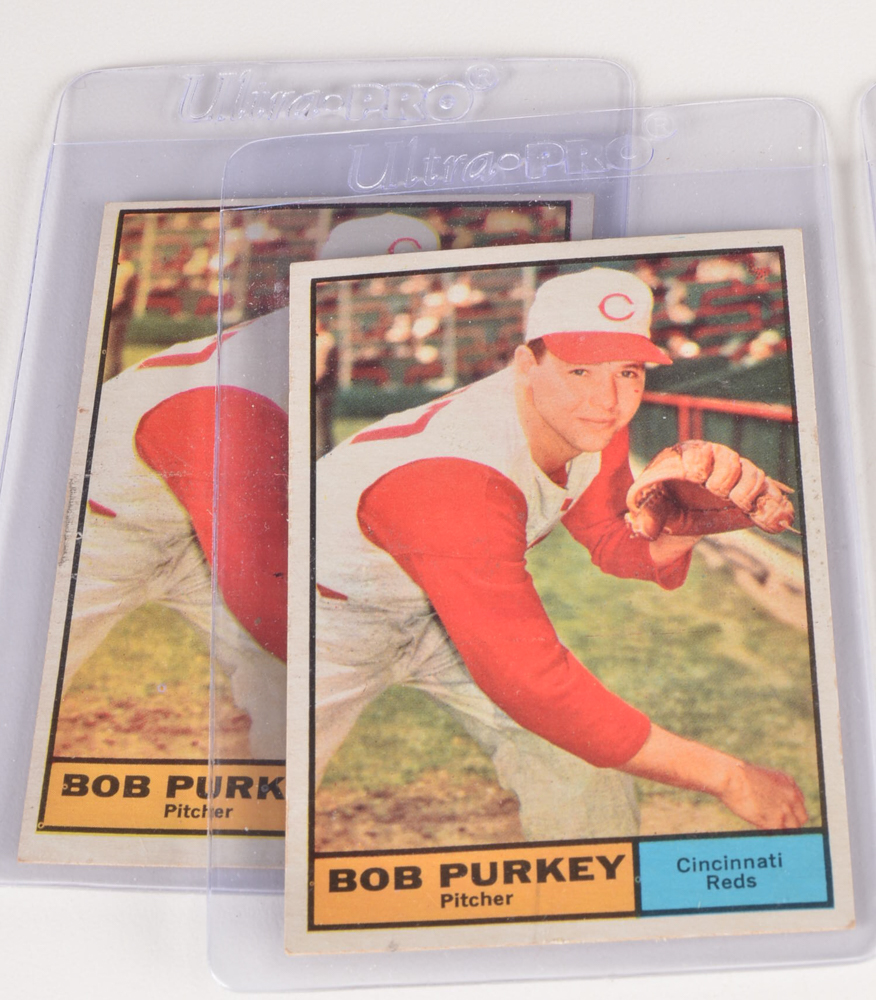 Ten Vintage Bowman and Topps Baseball Cards  Mainly Reds