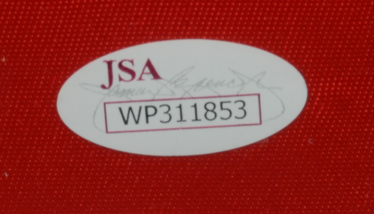 Johnny Bench Signed Jersey Display   COA