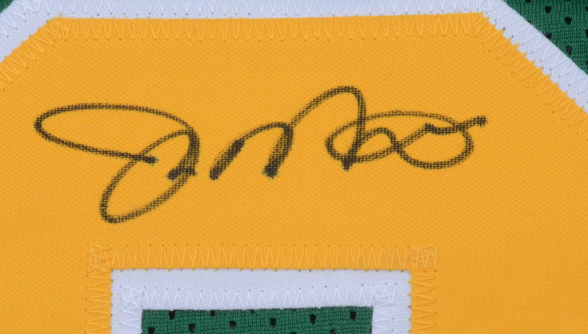 Joe Montana Signed Jersey  COA