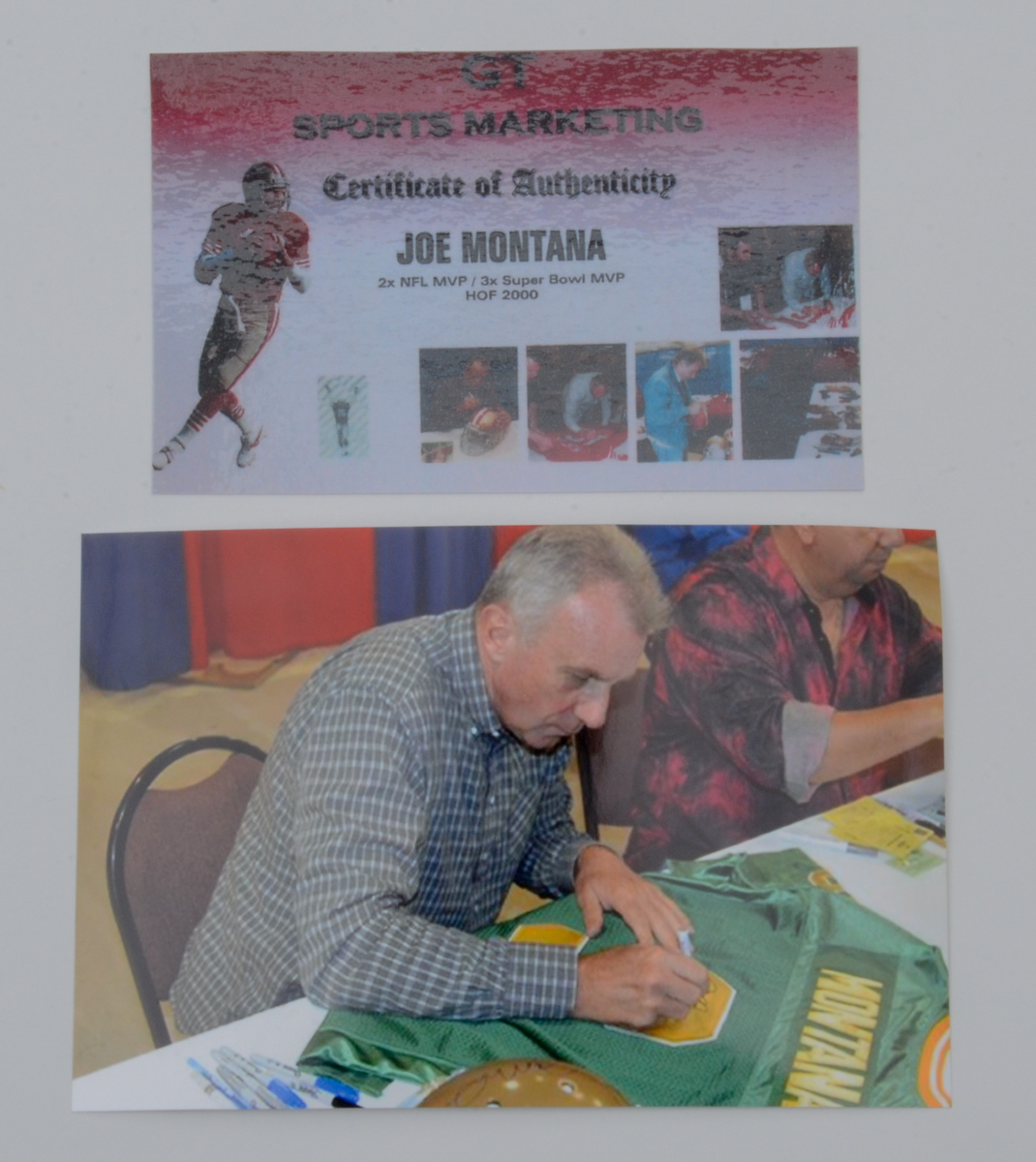 Joe Montana Signed Jersey  COA