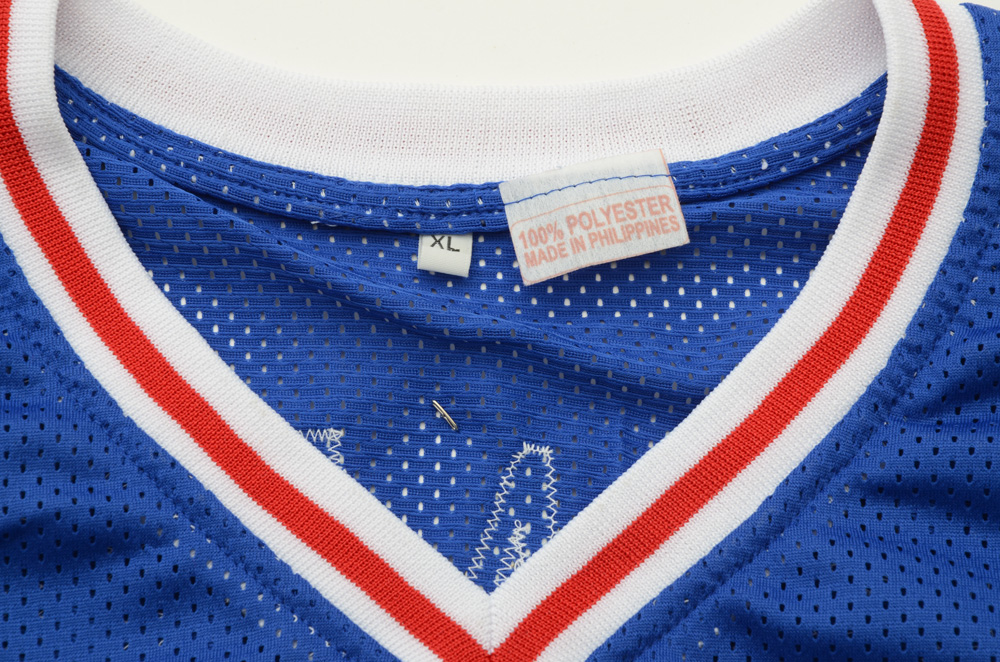 Jahlil Okafor Signed 76ers Jersey and Photo