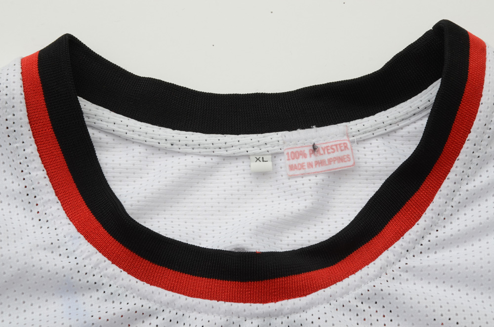 Bill Walton Signed Jersey  COA