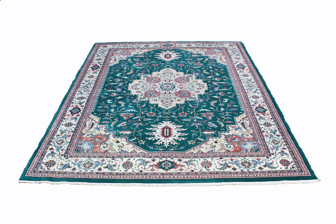 100% Indian Wool Pile Hand-knotted Area Rug