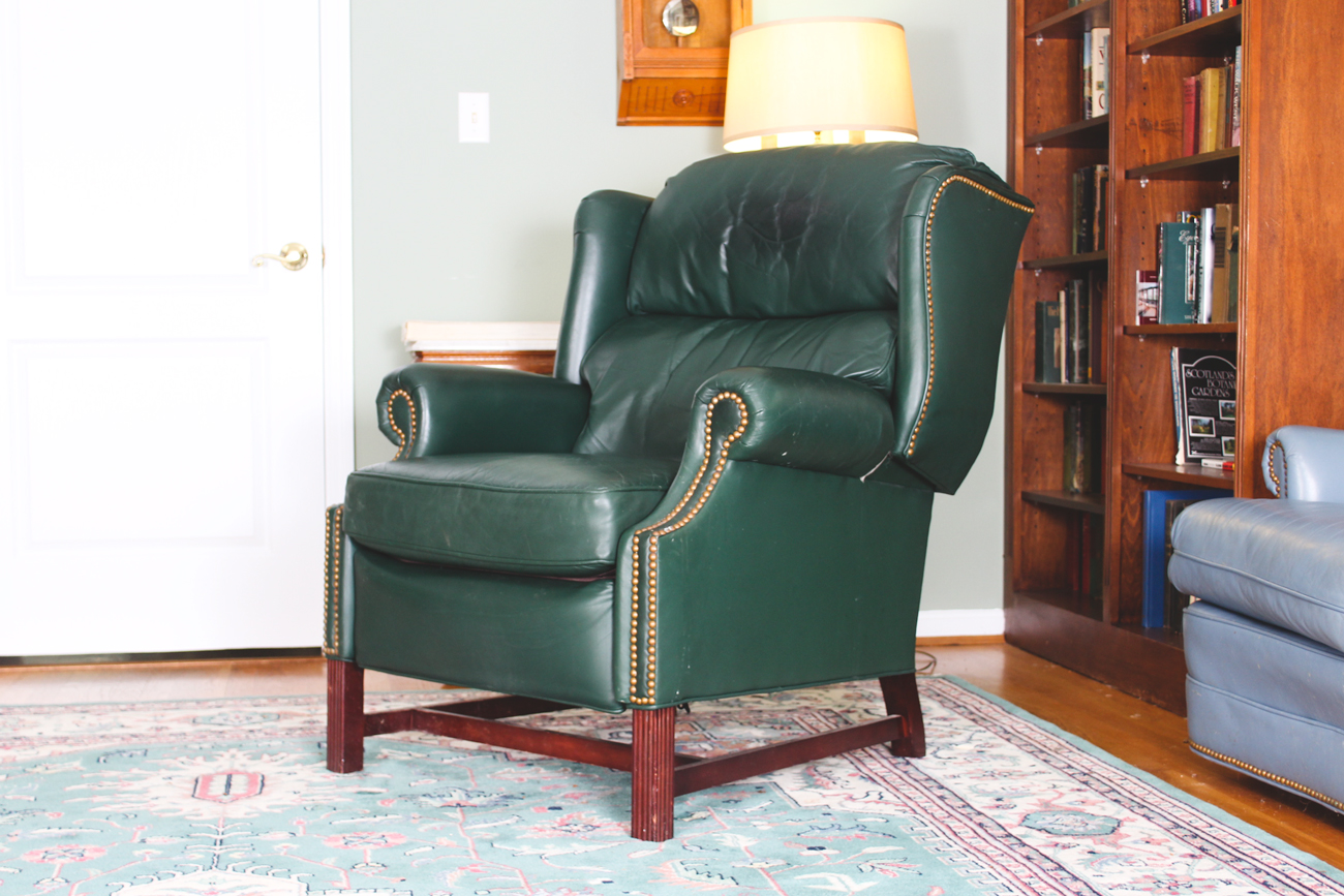 Thomasville Wingback Recliner