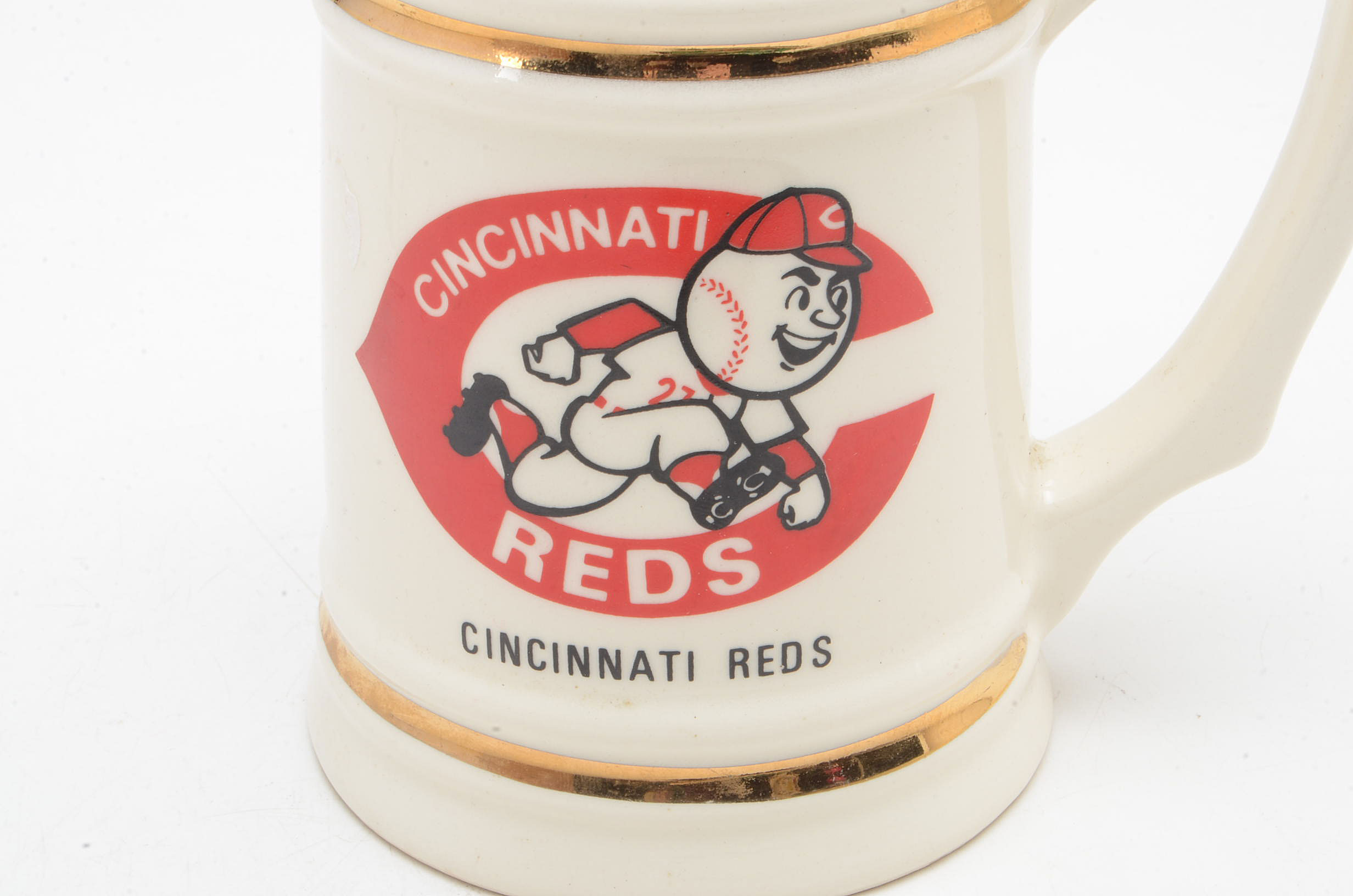 1975-1976 World Series Baseball Programs and Ceramic Mug