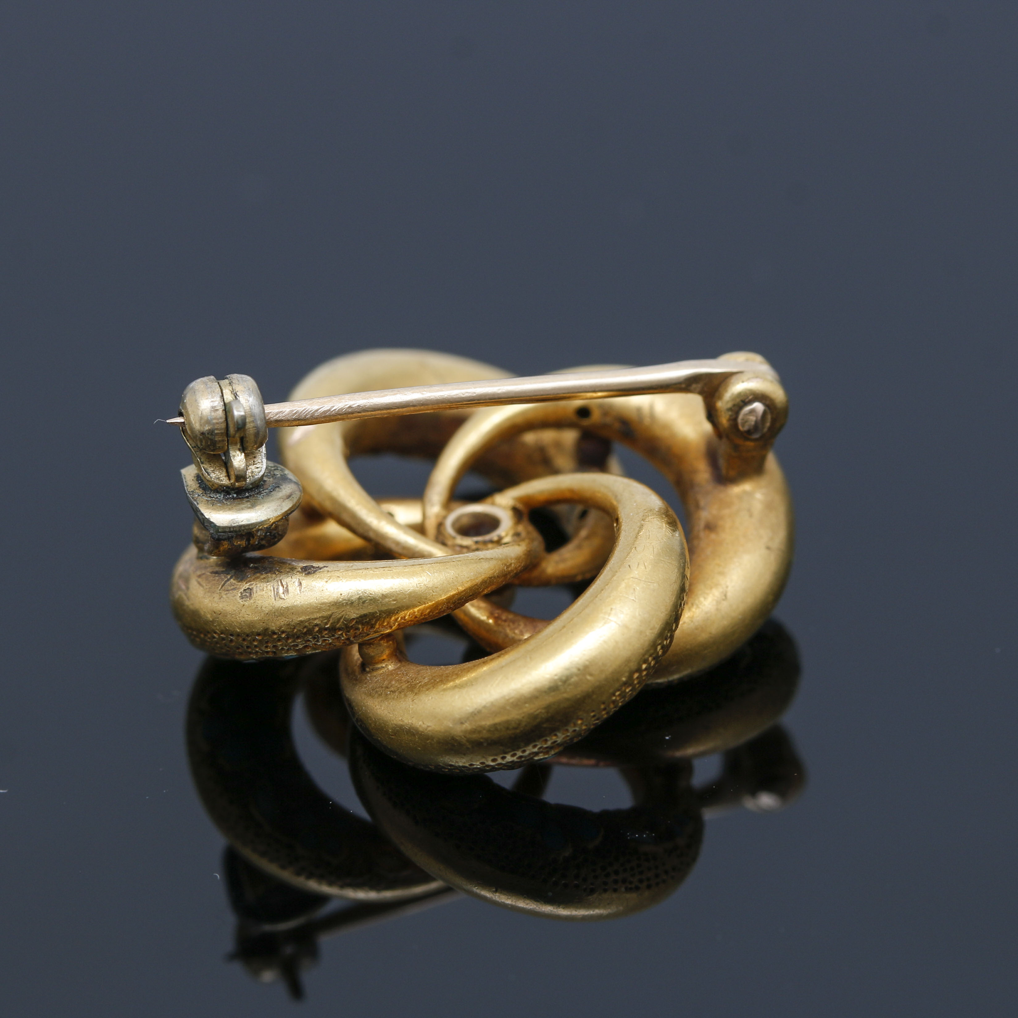 Art Nouveau 14K Yellow Gold Cultured Seed Pearl and Enamel Brooch